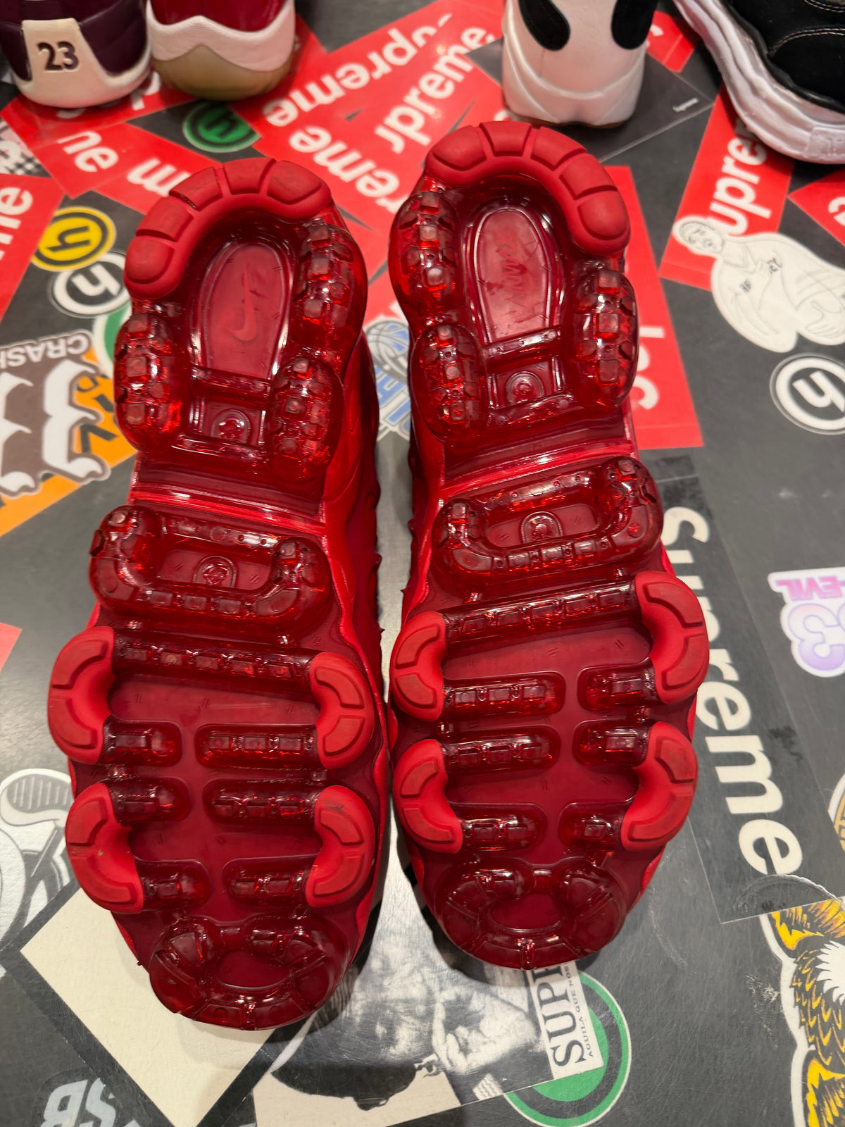 Vapor max plus red