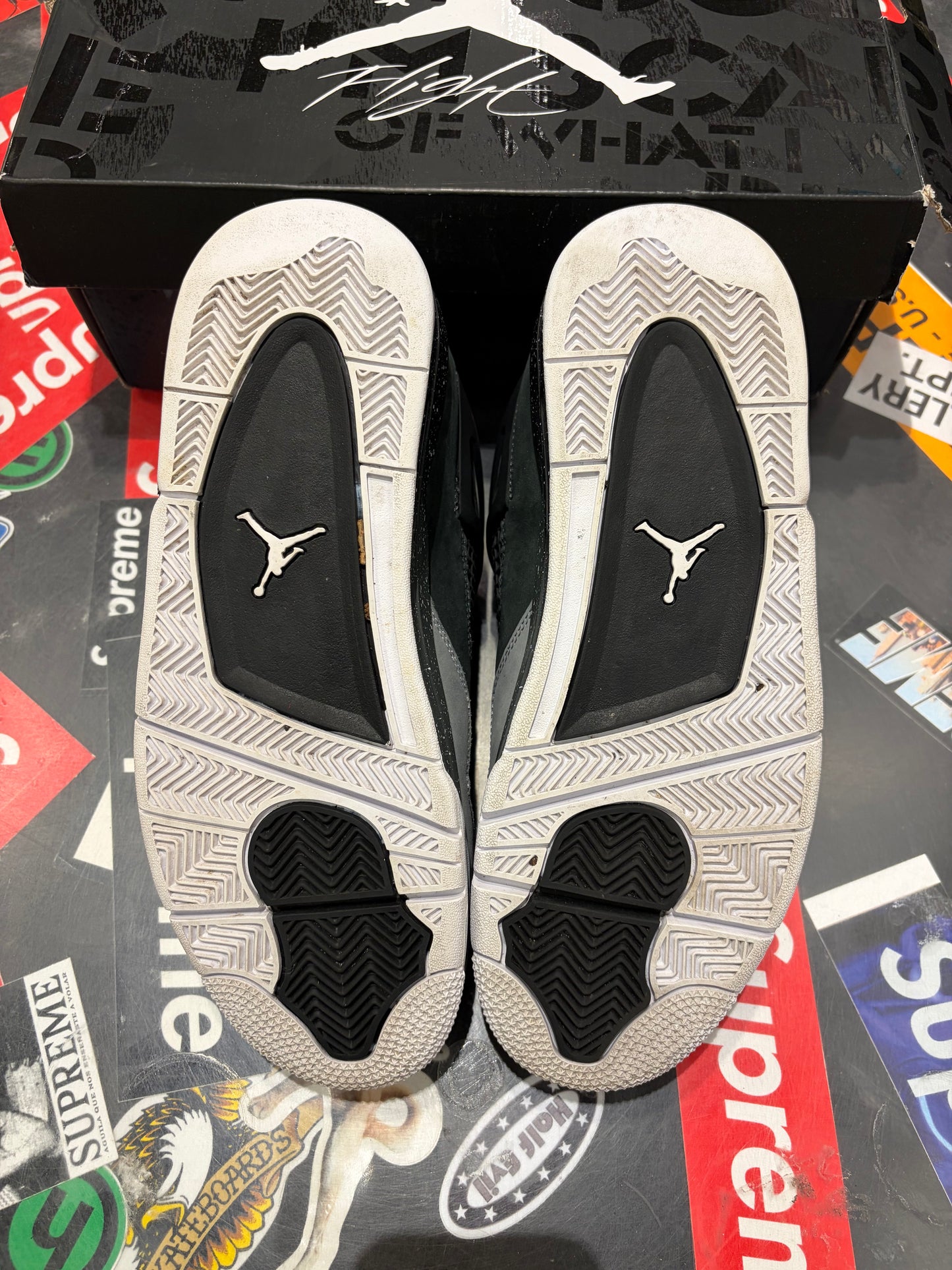Jordan 4 Fear