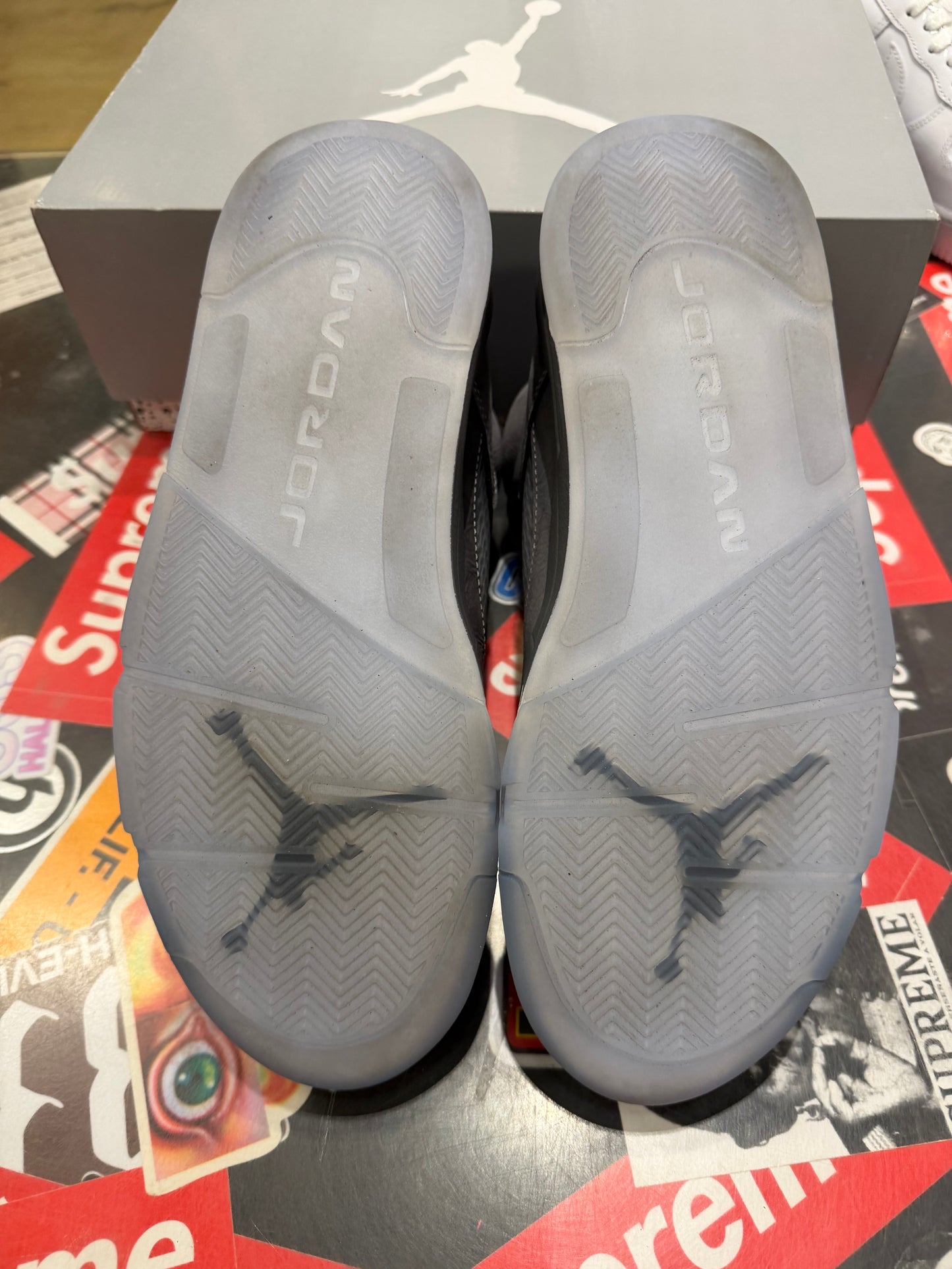 Jordan 5 Wolf Grey