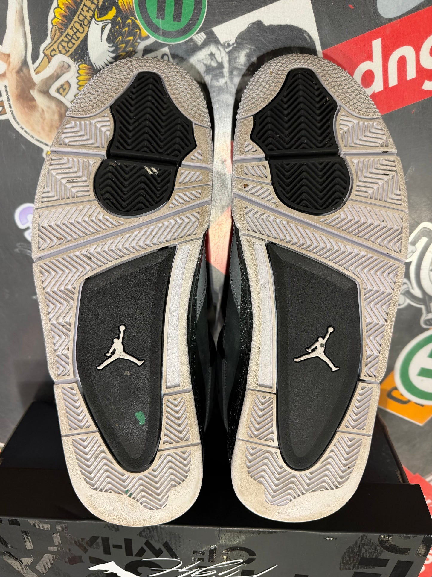 Jordan 4 Fear