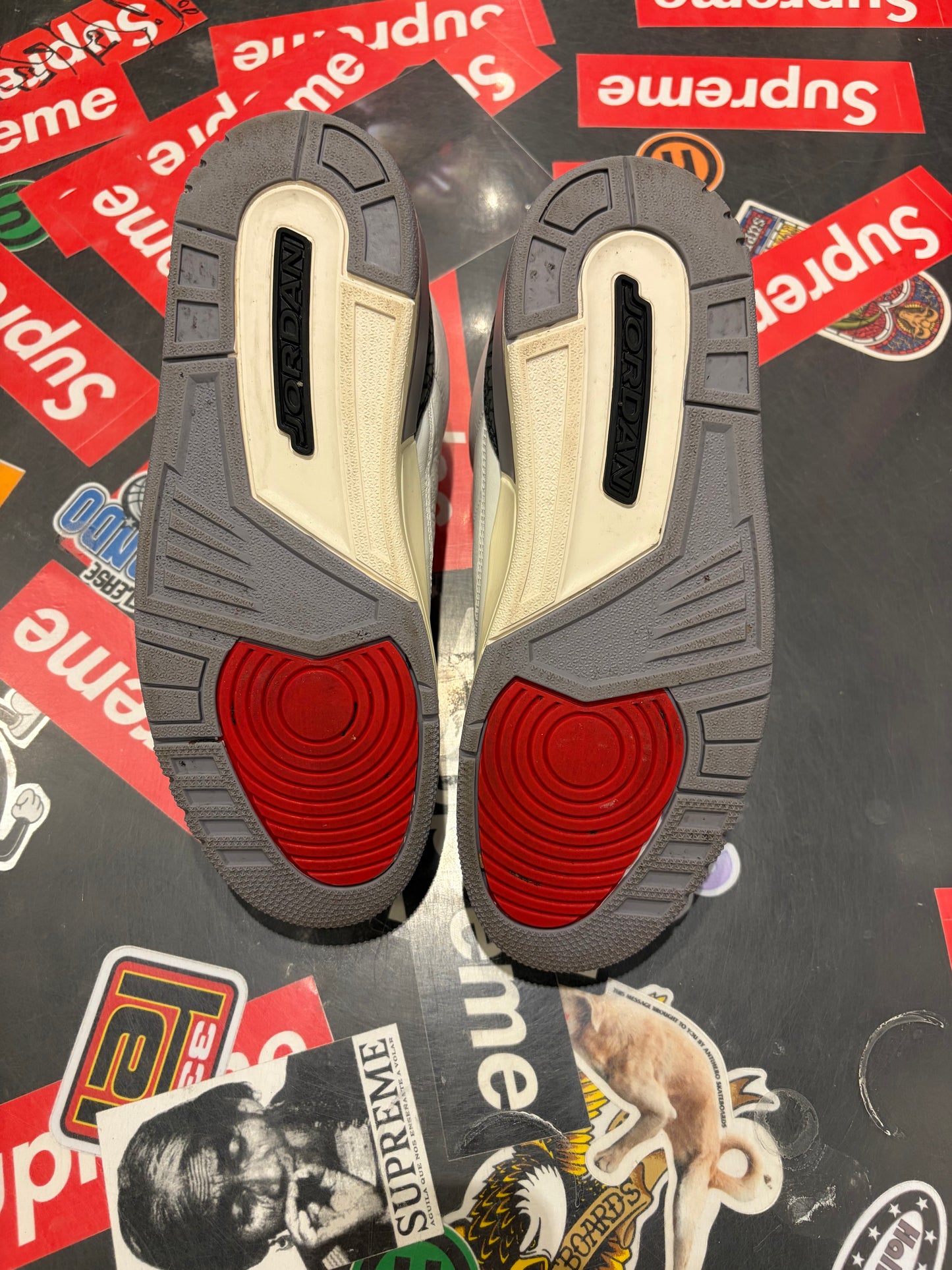 Jordan 3 Cement Grey