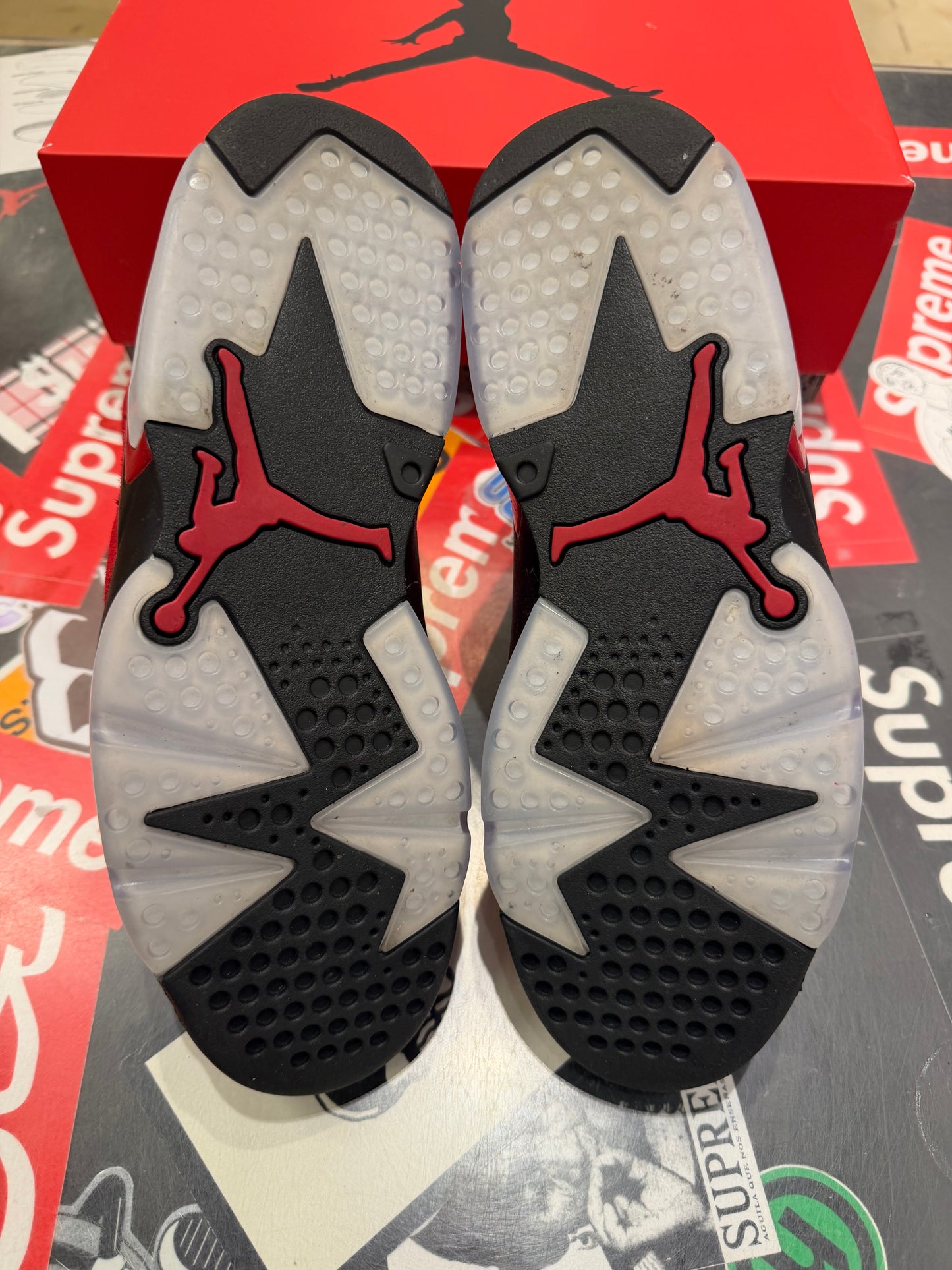 Jordan 6 Toro