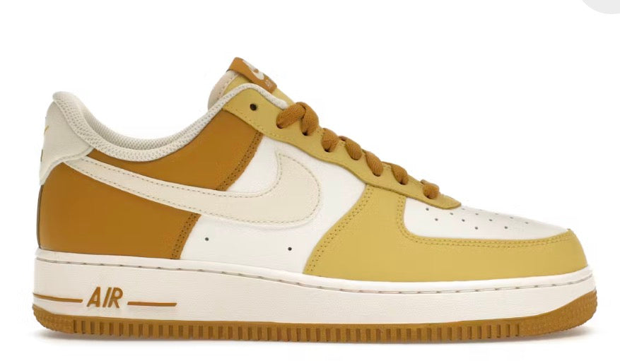 Air Force 1 Saturn Gold