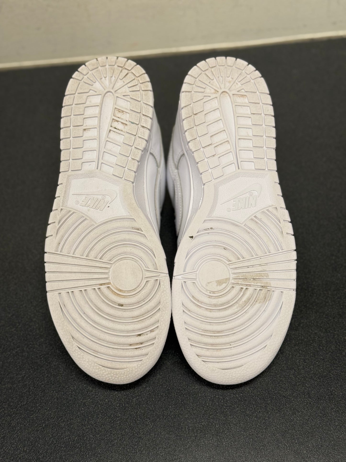 Dunk Low Triple White (W)