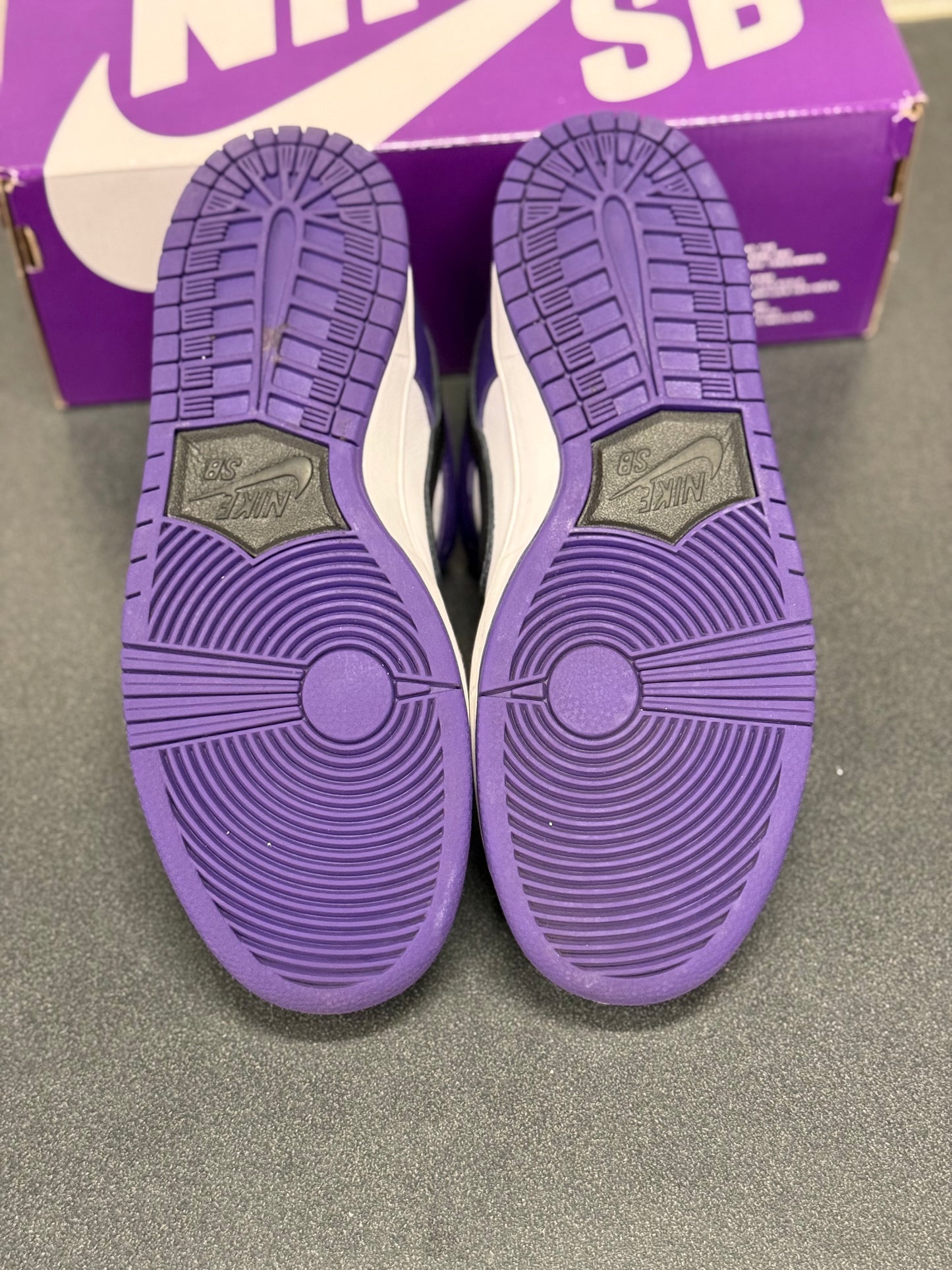 Dunk Low SB Court Purple