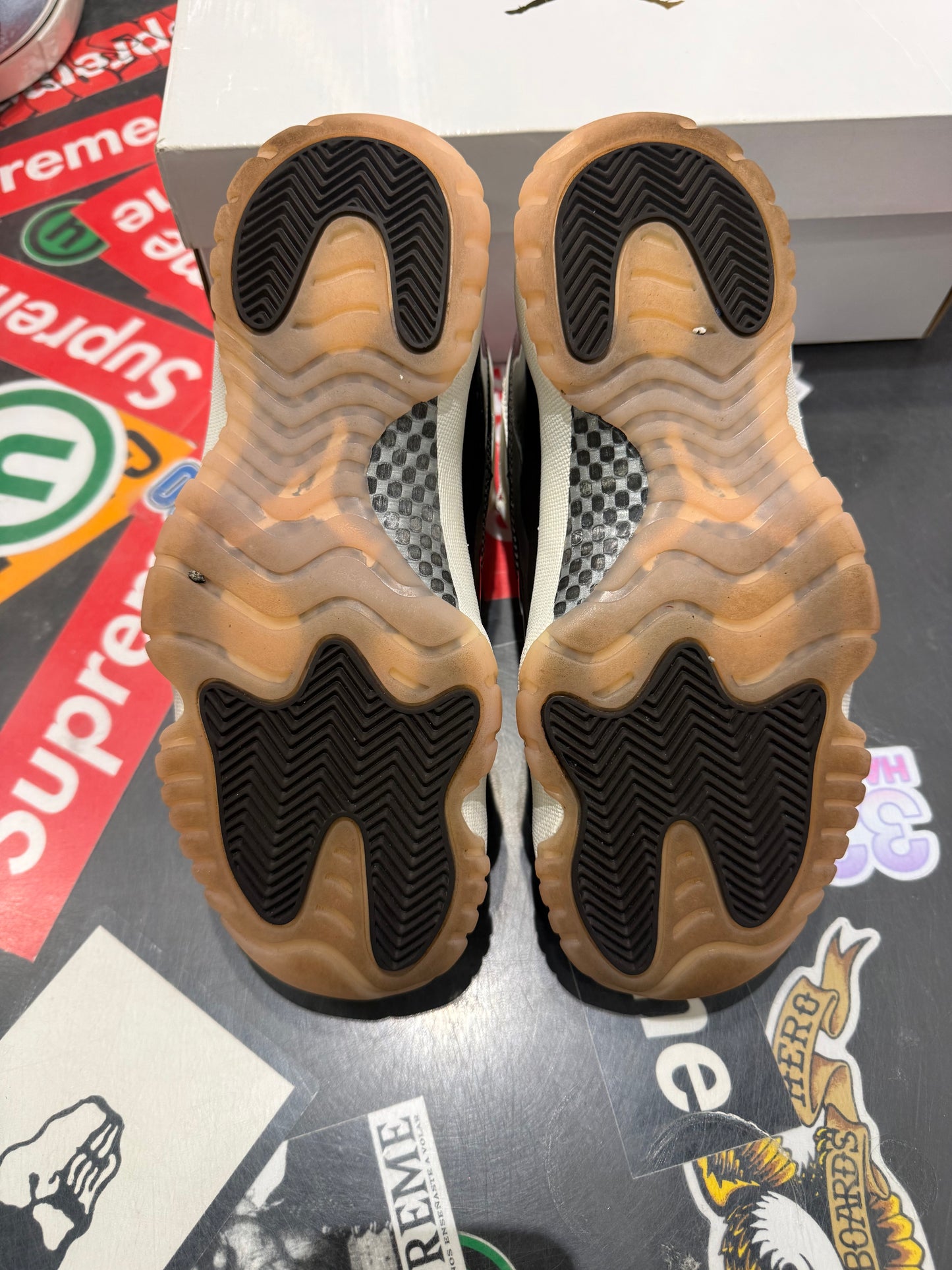Jordan 11 Neapolitan (W)