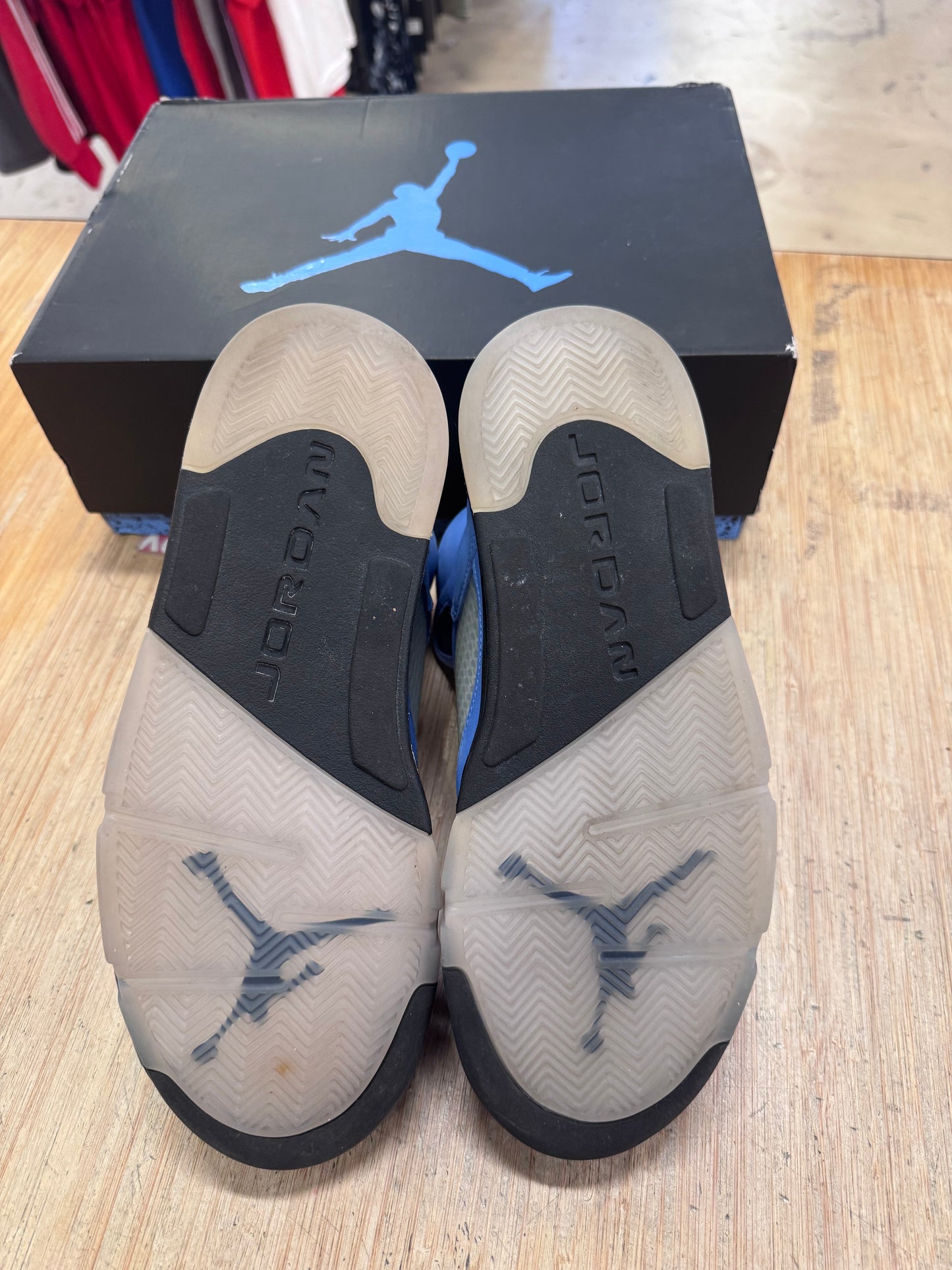 Jordan 5 UNC Blue