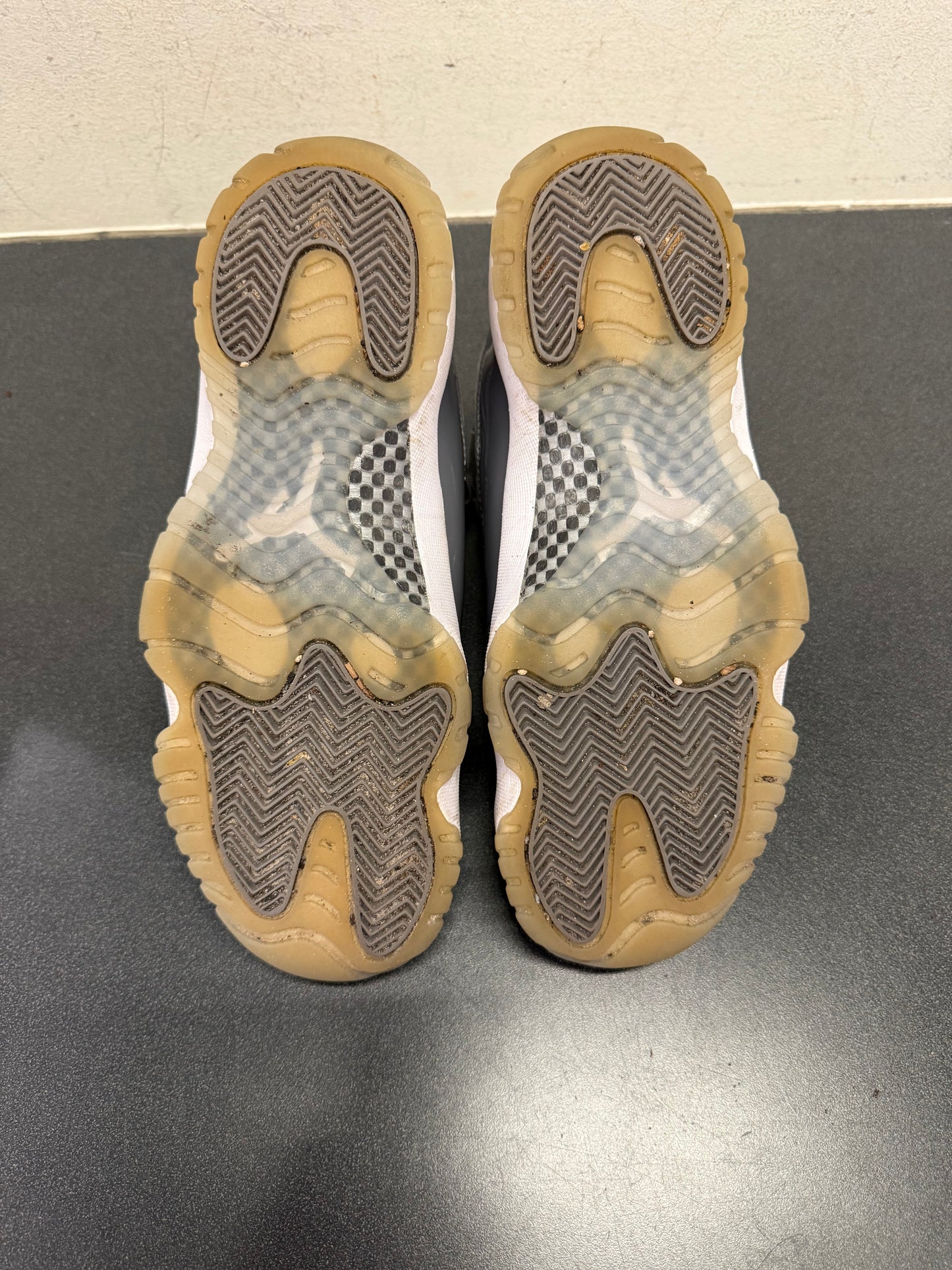 Jordan 11 Cool Grey