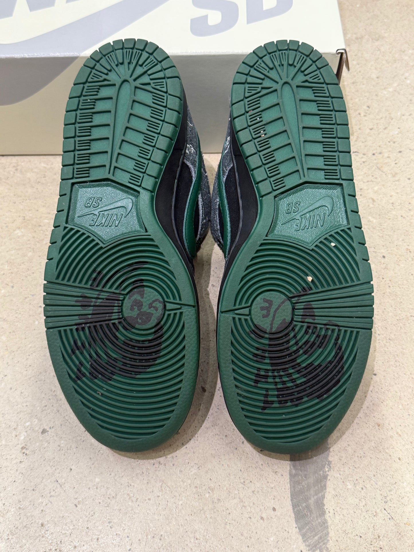 Dunk Low SB There Skateboards