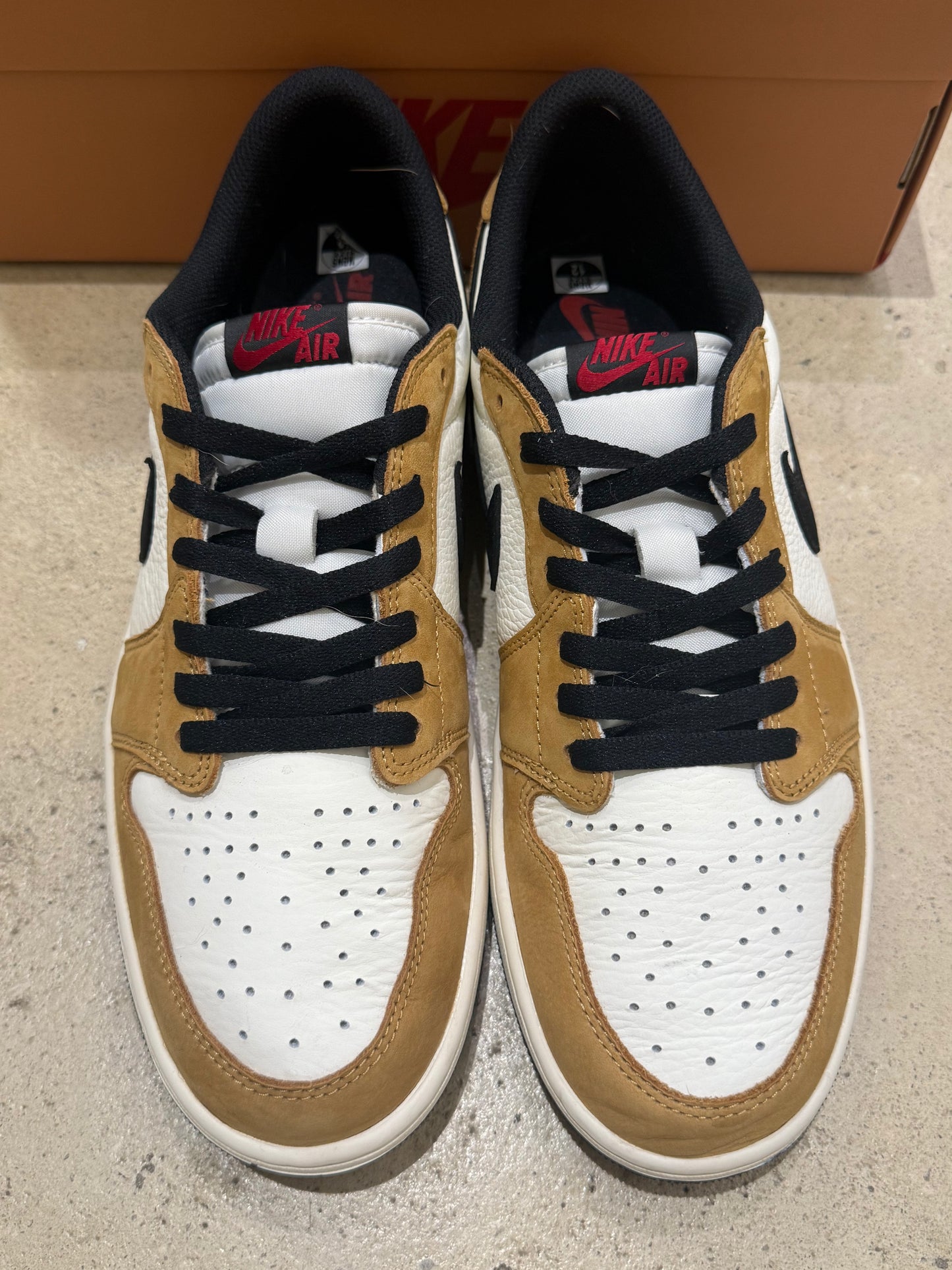 Jordan 1 Low ROTY