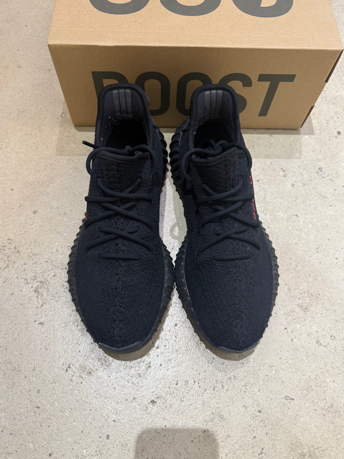 Yeezy 350 Bred