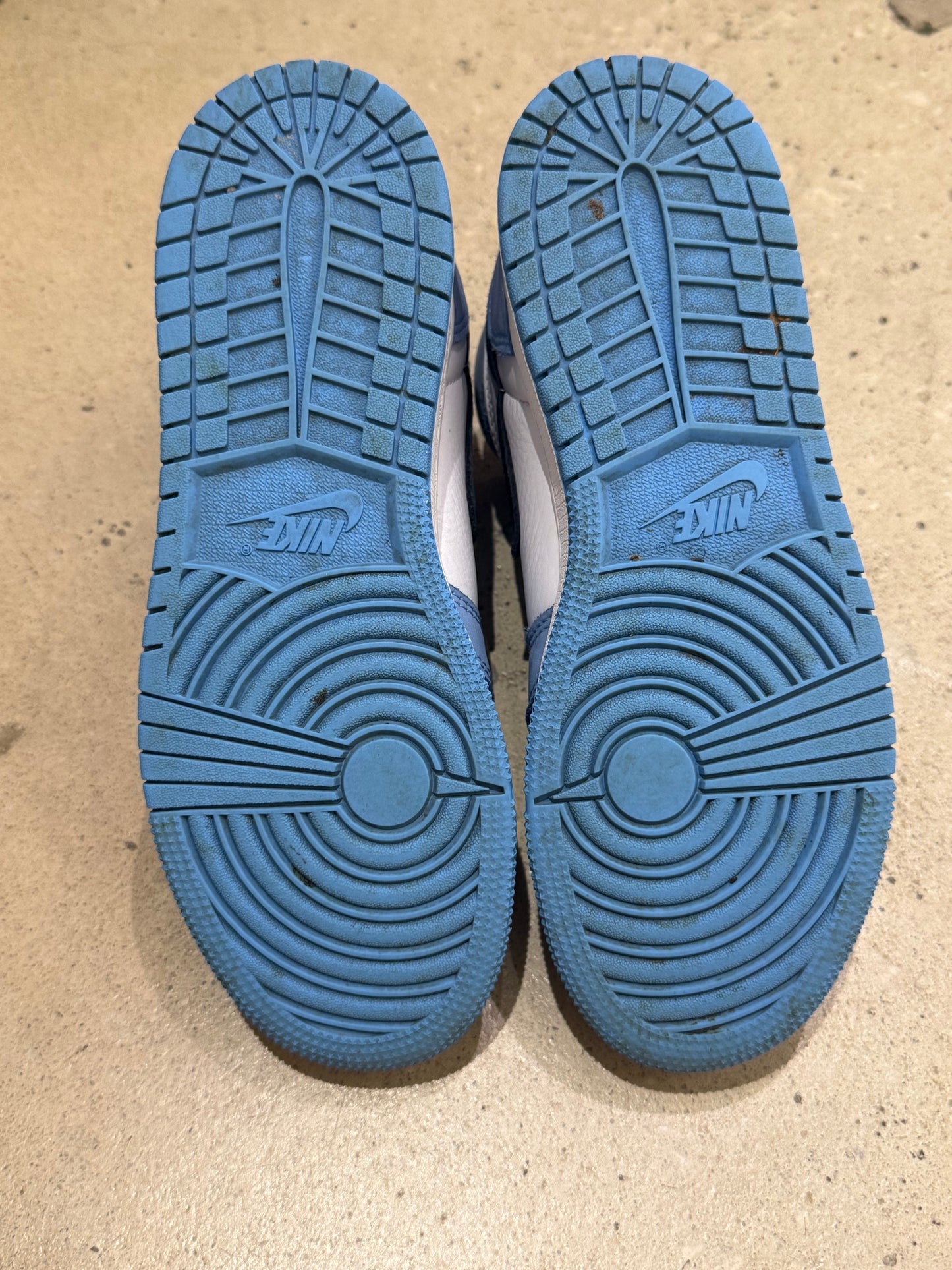 Jordan 1 University Blue