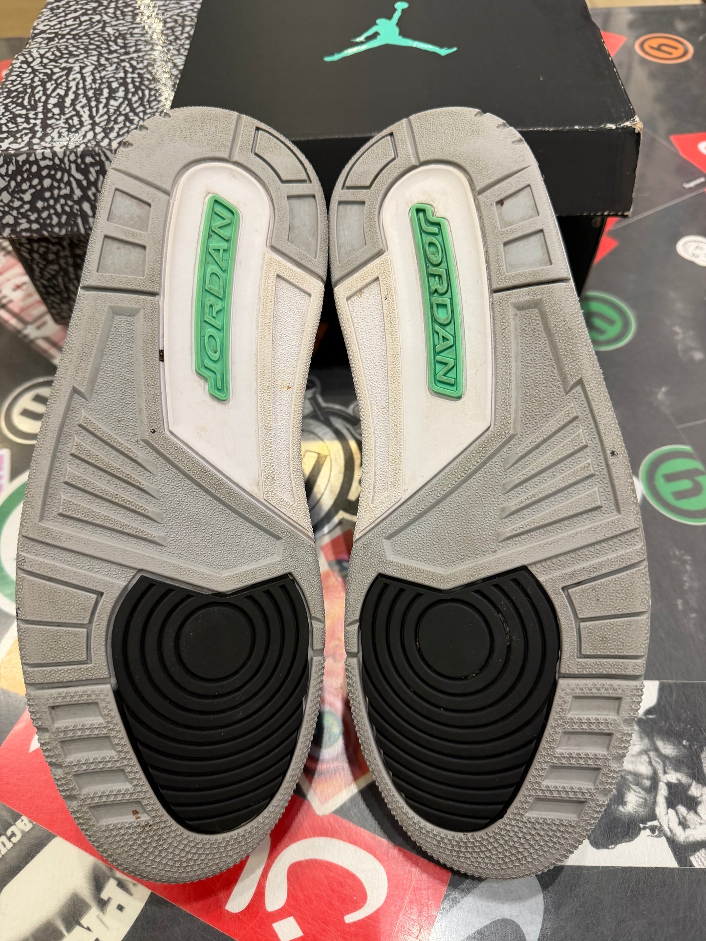 Jordan 3 Green Glow