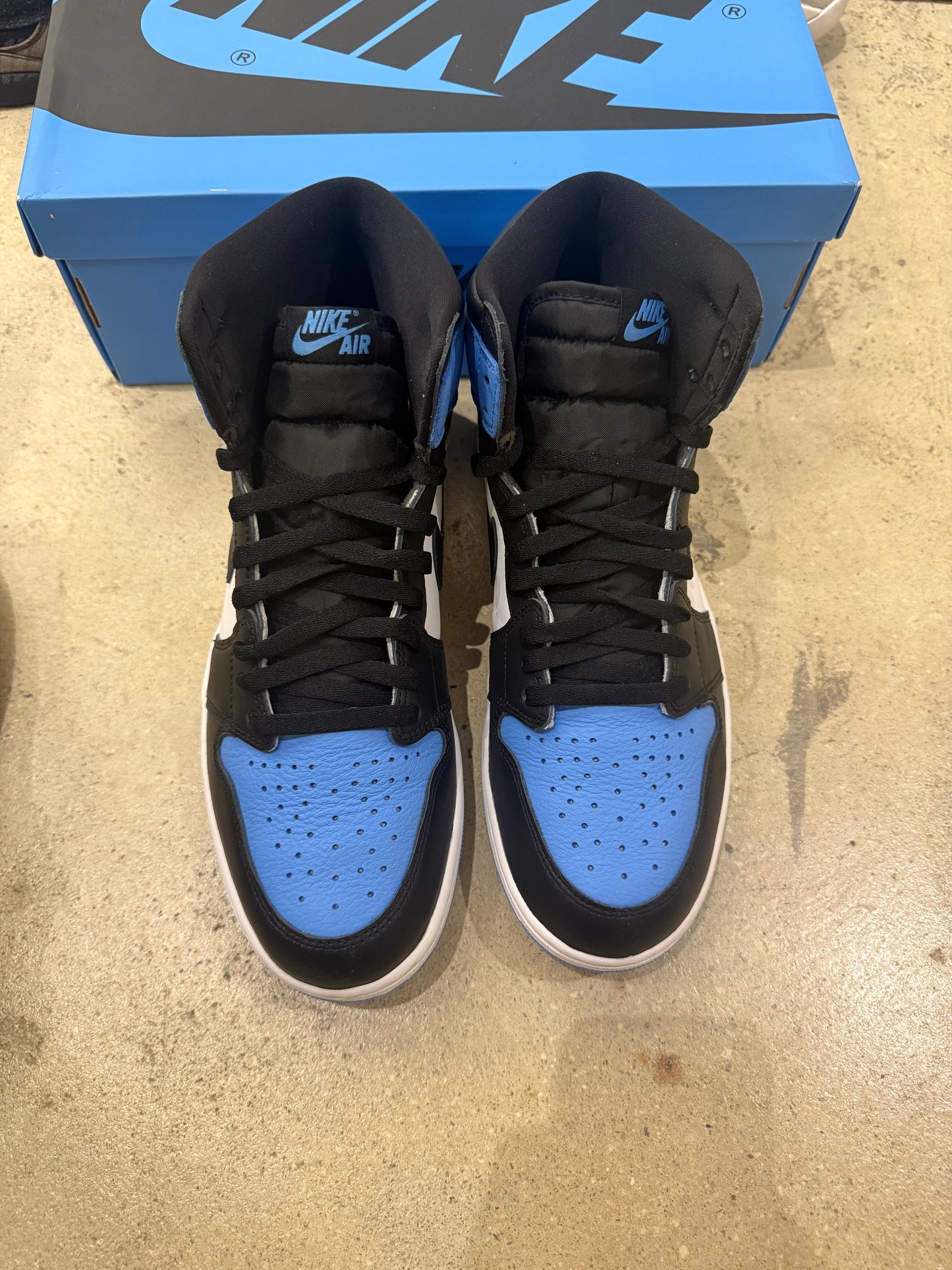 Jordan 1 UNC Toe