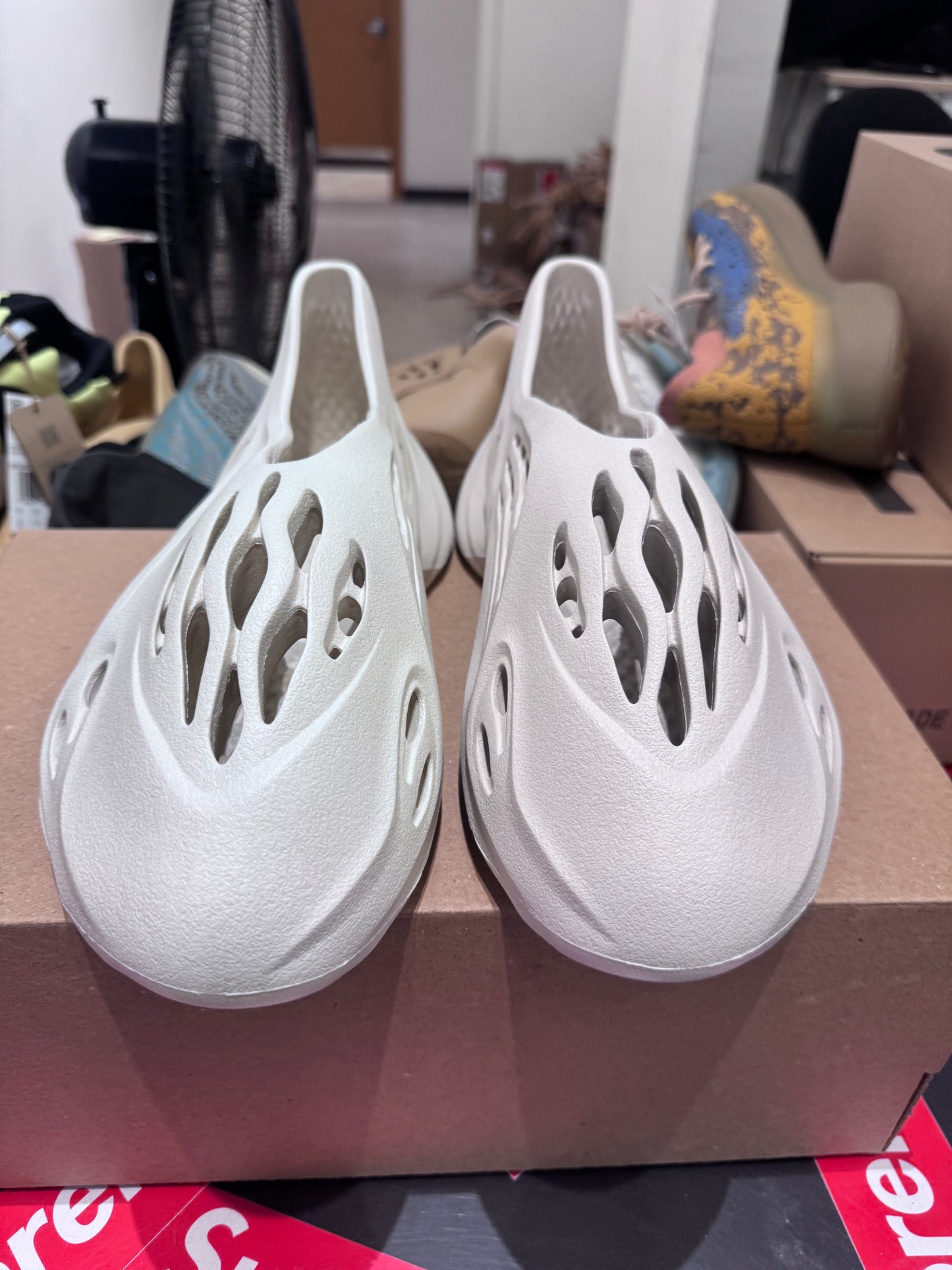 Yeezy Foam RNNR Ararat