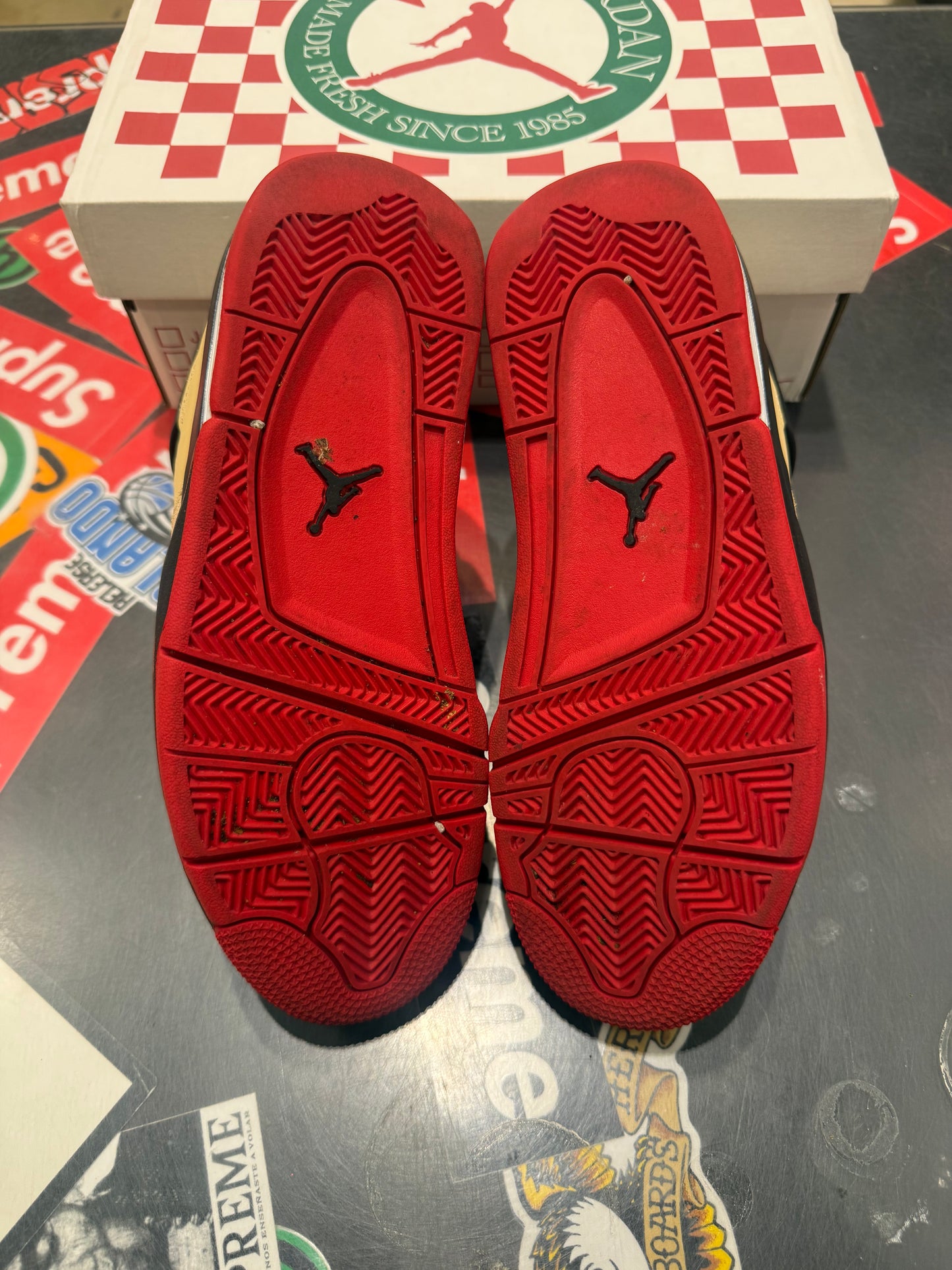 Jordan 4 Pizza