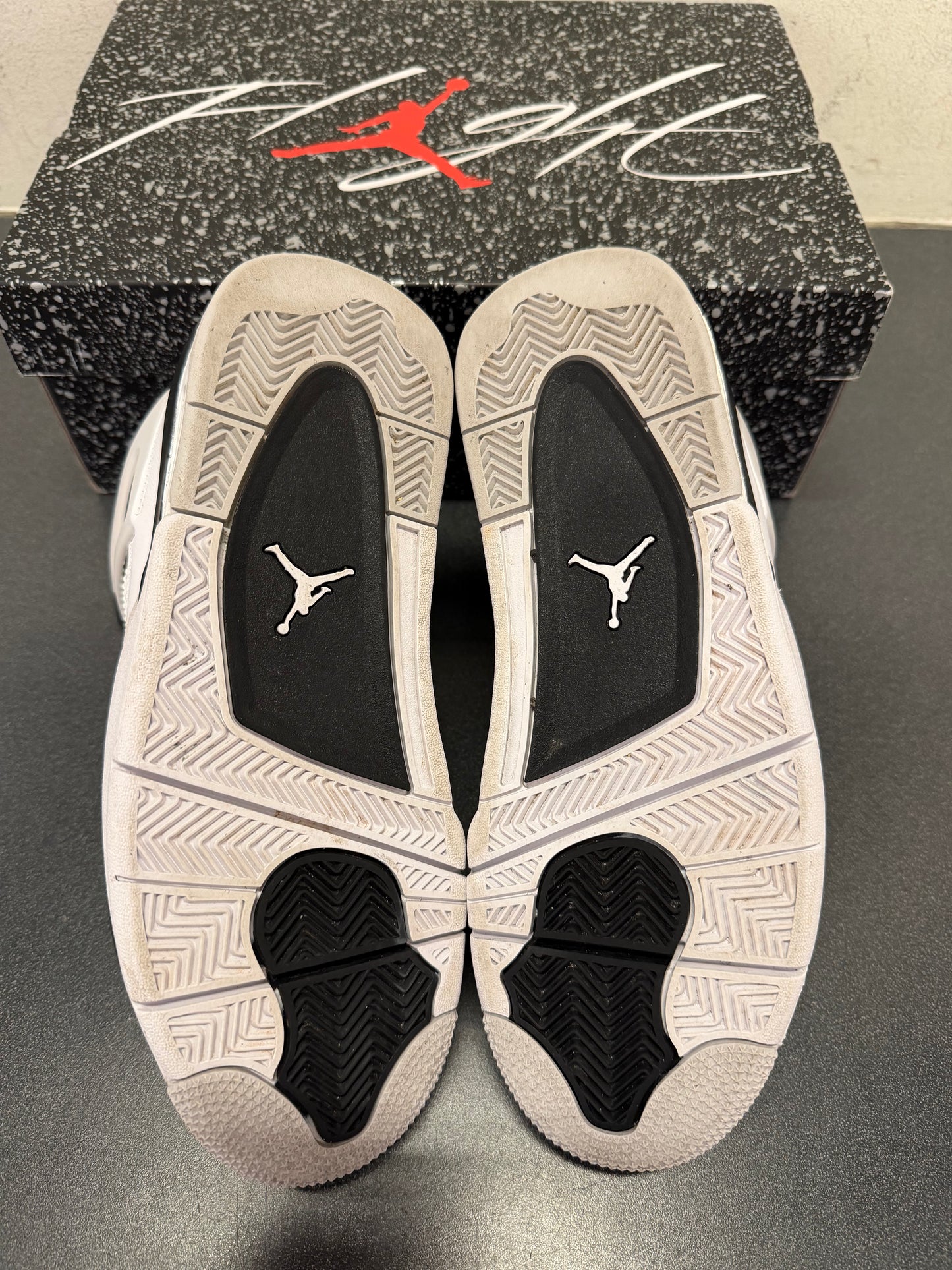 Jordan 4 Military Black Clean