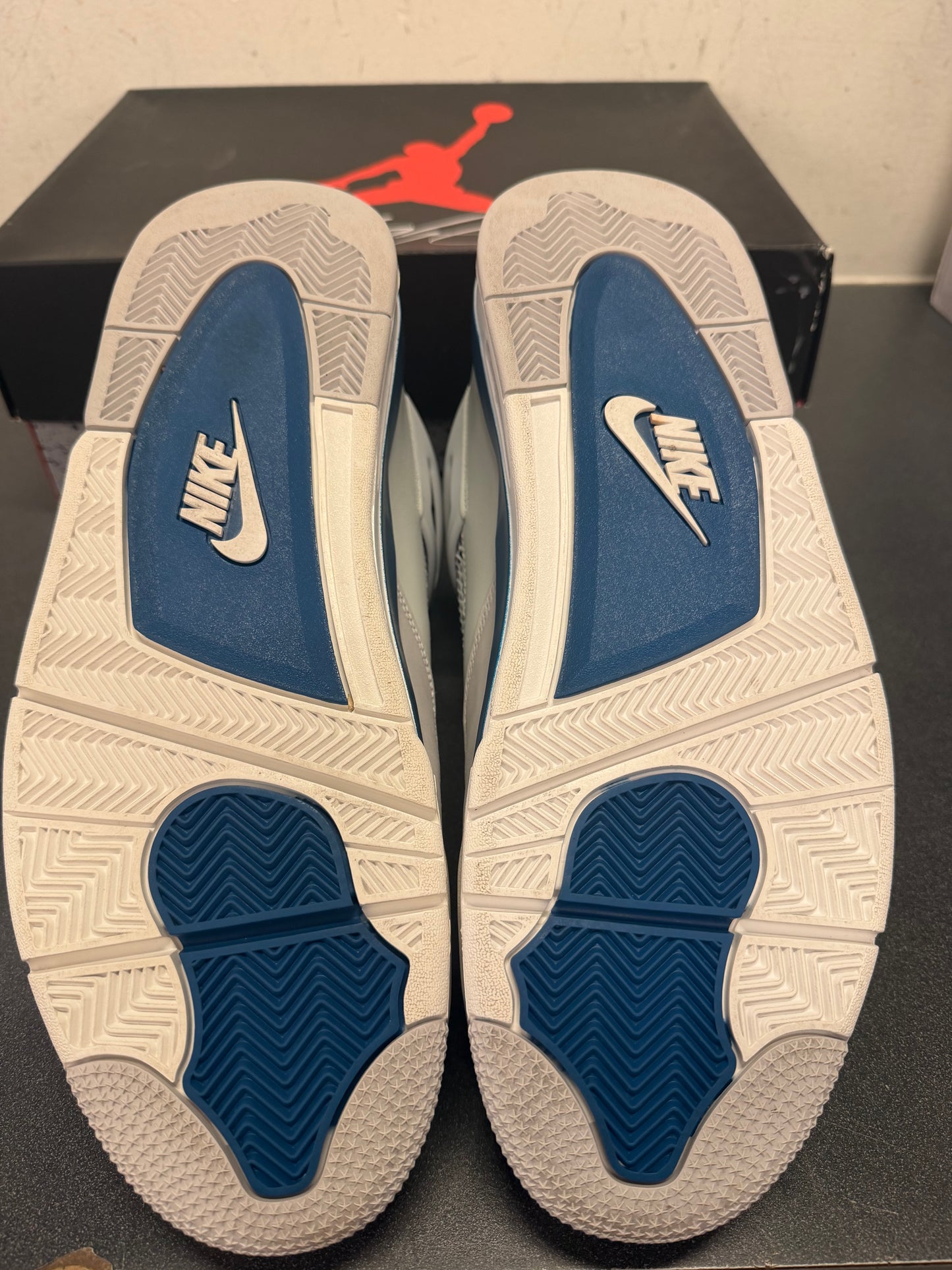Jordan 4 Military Blue