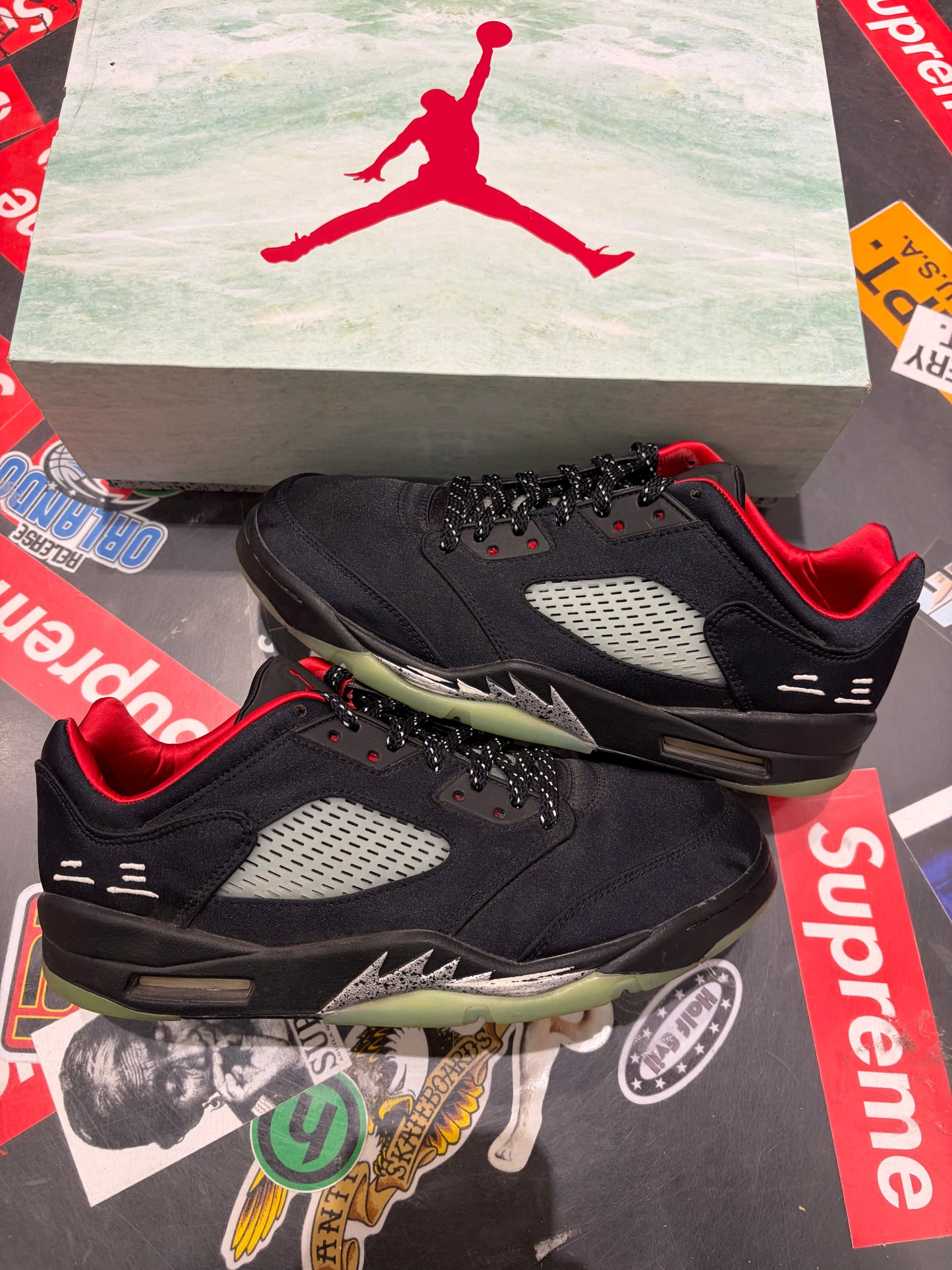 Jordan 5 Low Clot