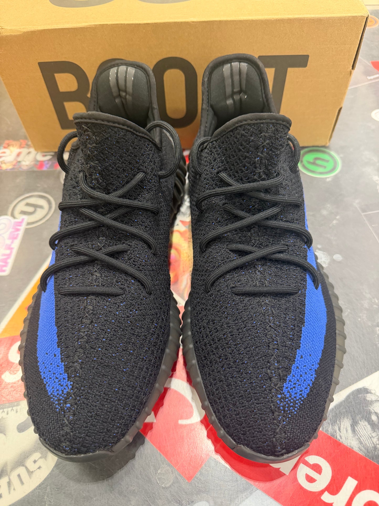 Yeezy 350 dazzling Blue