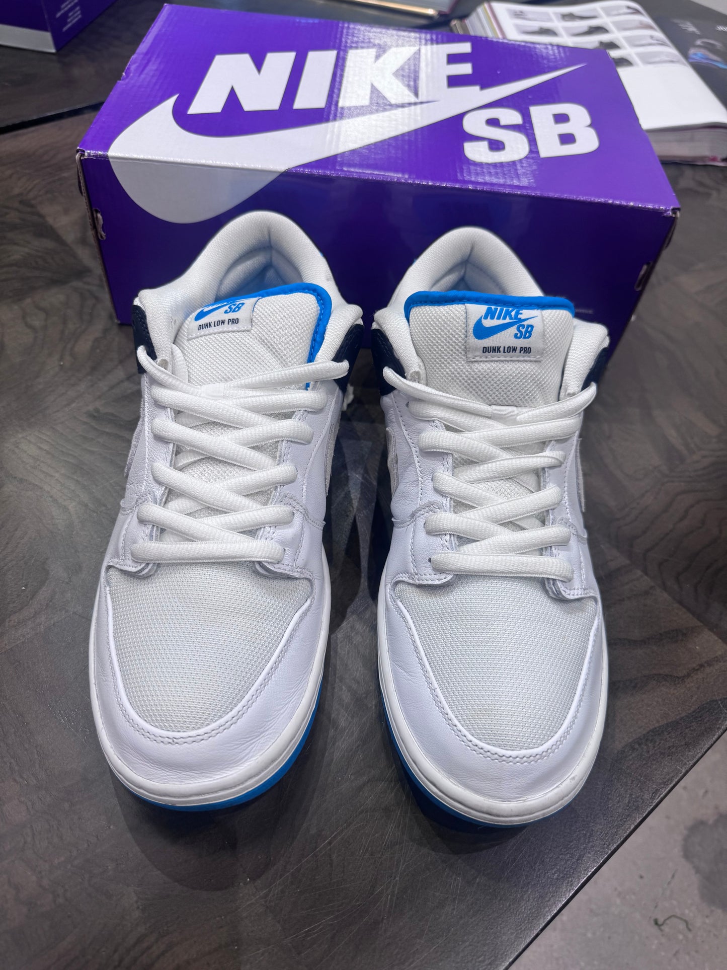 Nike SB Dunk Low Laser Blue