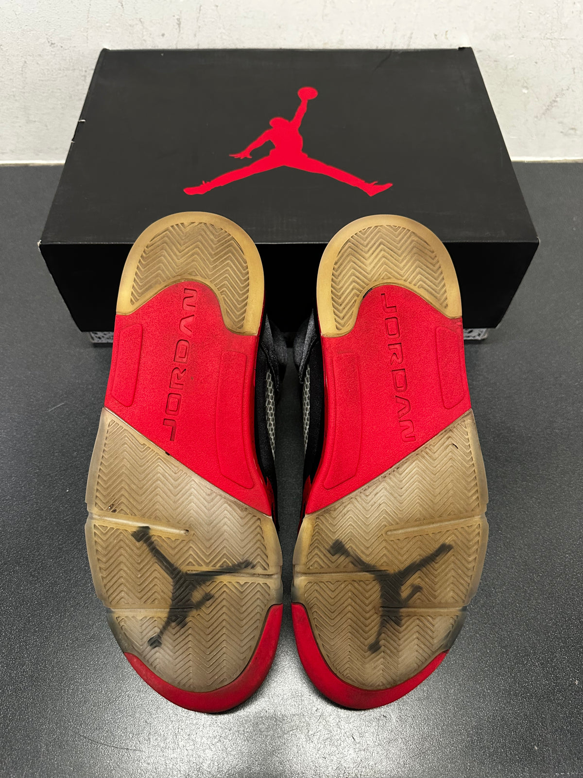 Jordan 5 Satin Bred