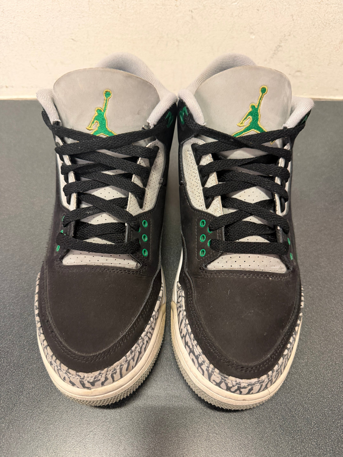 Jordan 3 Pine Green