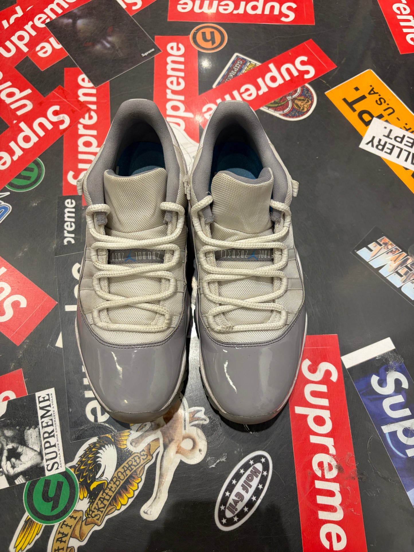 Jordan 11 Low Cement