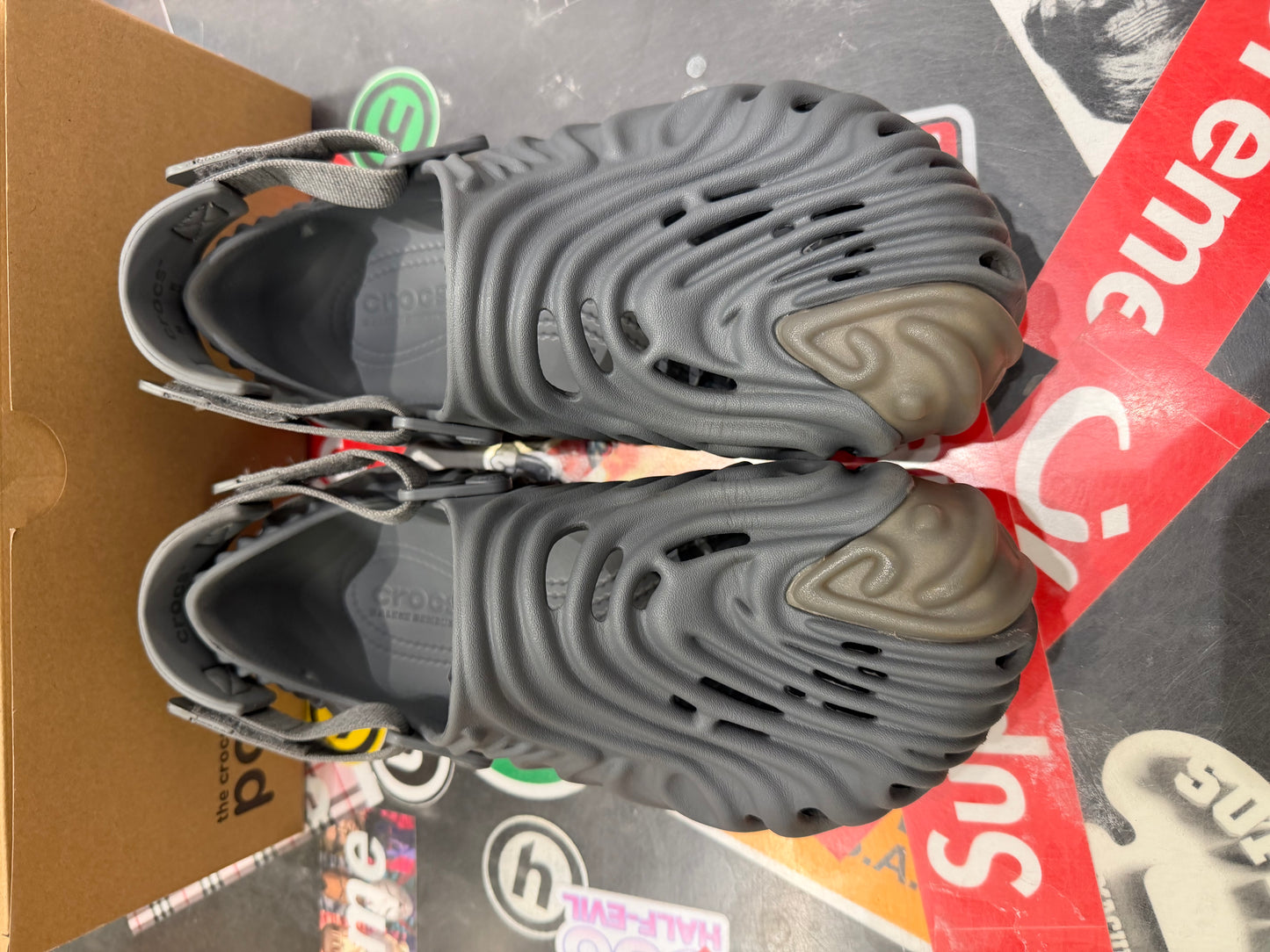 Salehe Bemburry Crocs