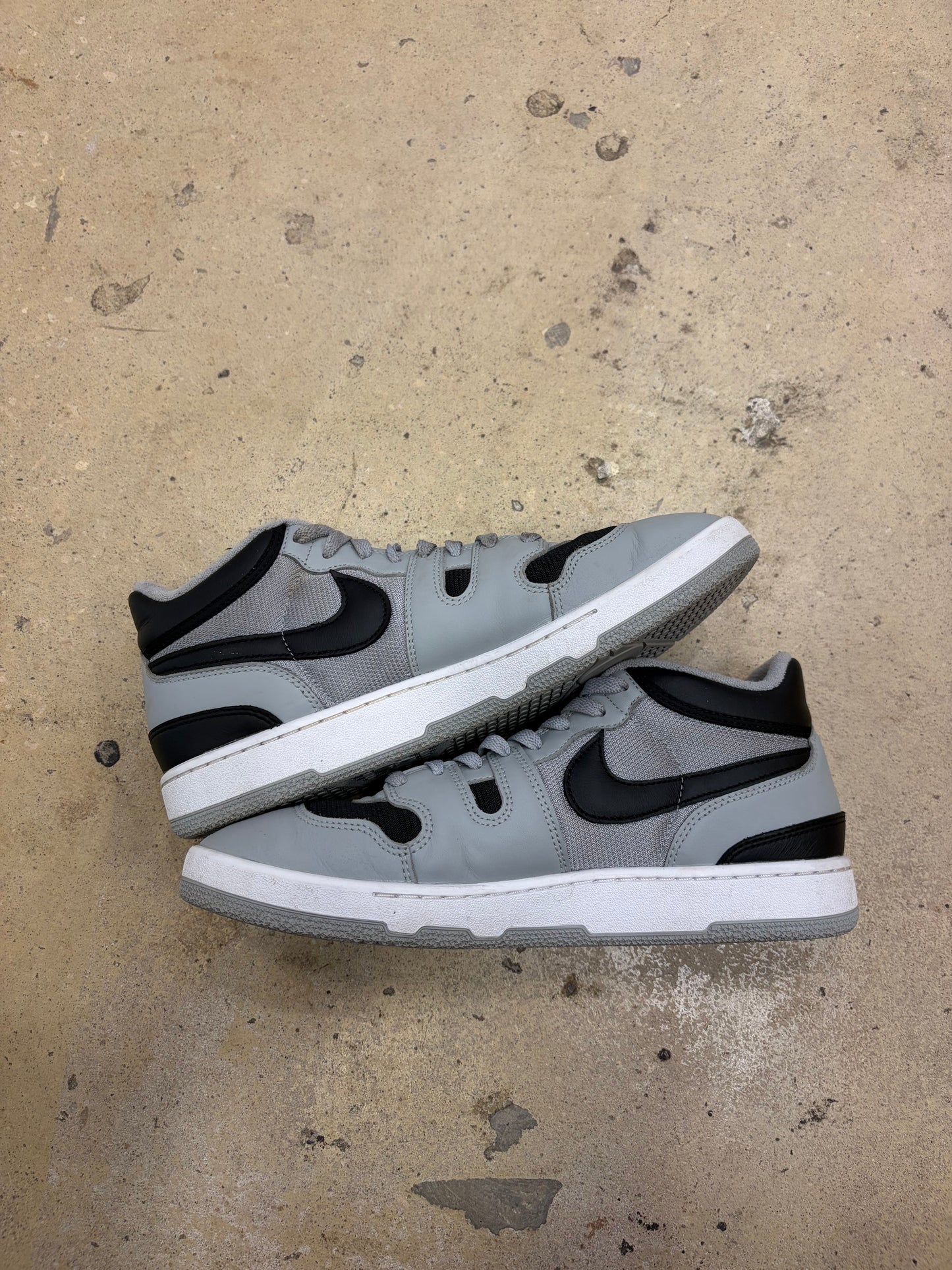 Travis Scott Mac attack