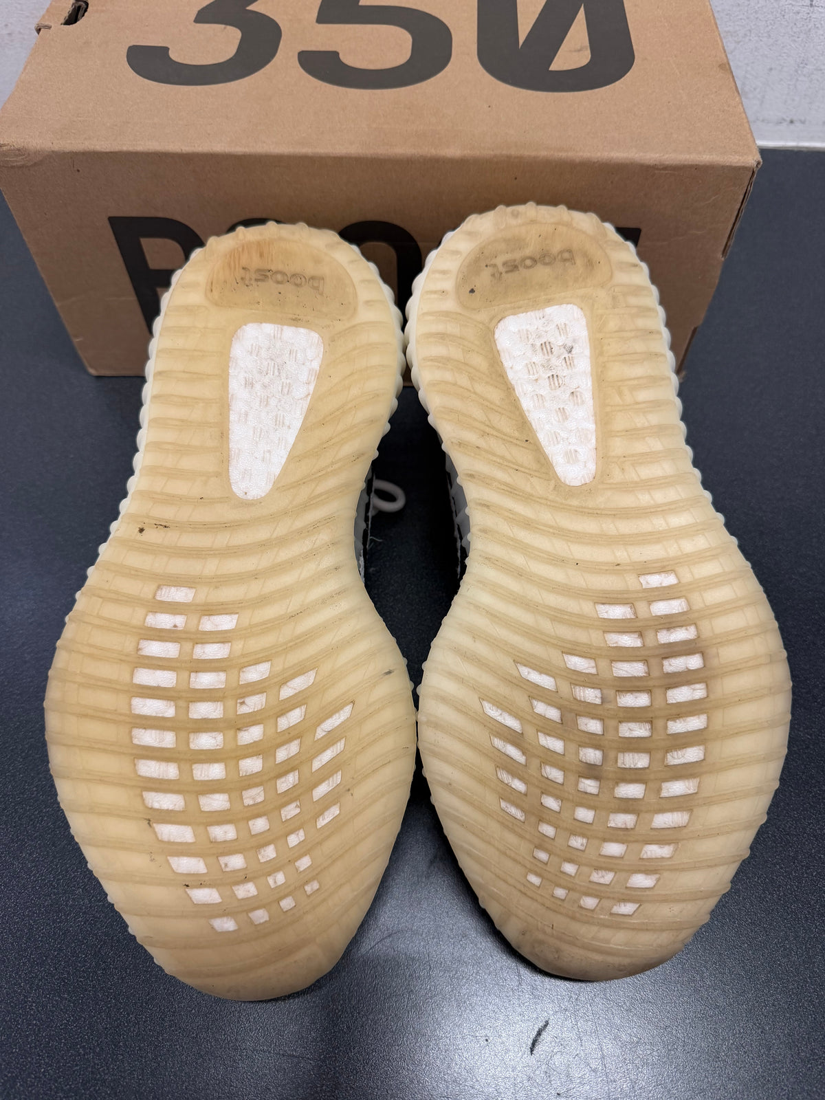 Yeezy 350 Zebra