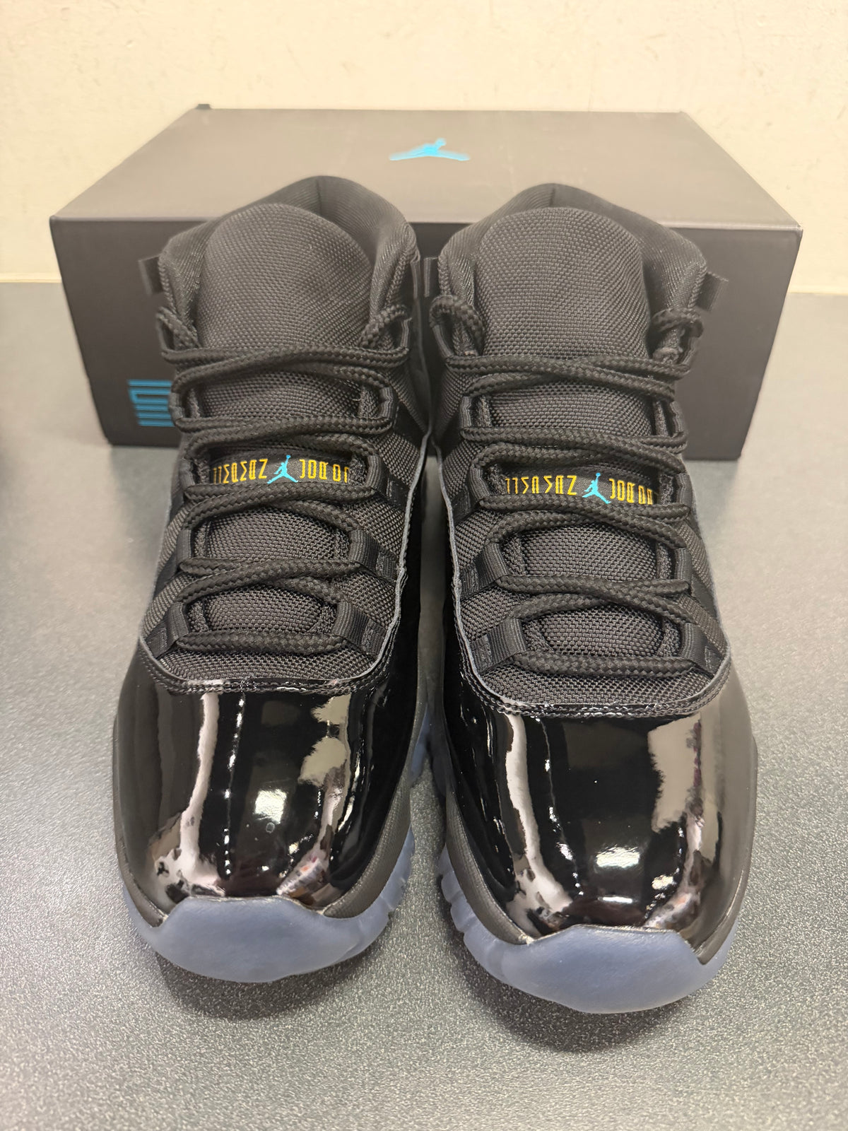 Jordan 11 Gamma Blue