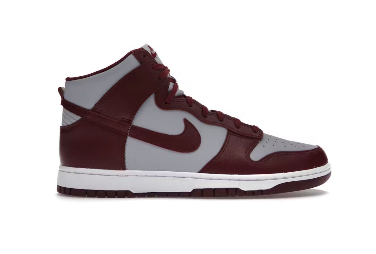 Dunk High Beetroot