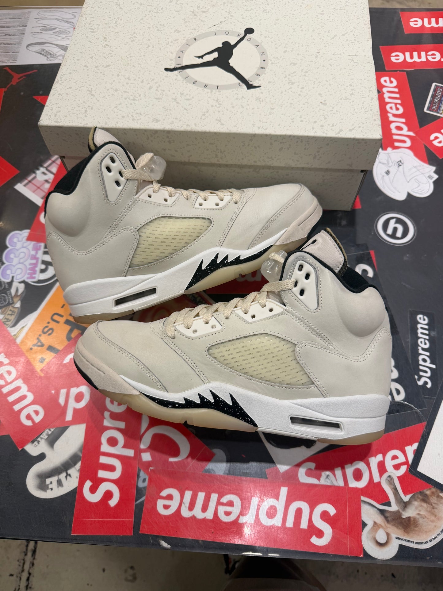 Jordan 5 Sail