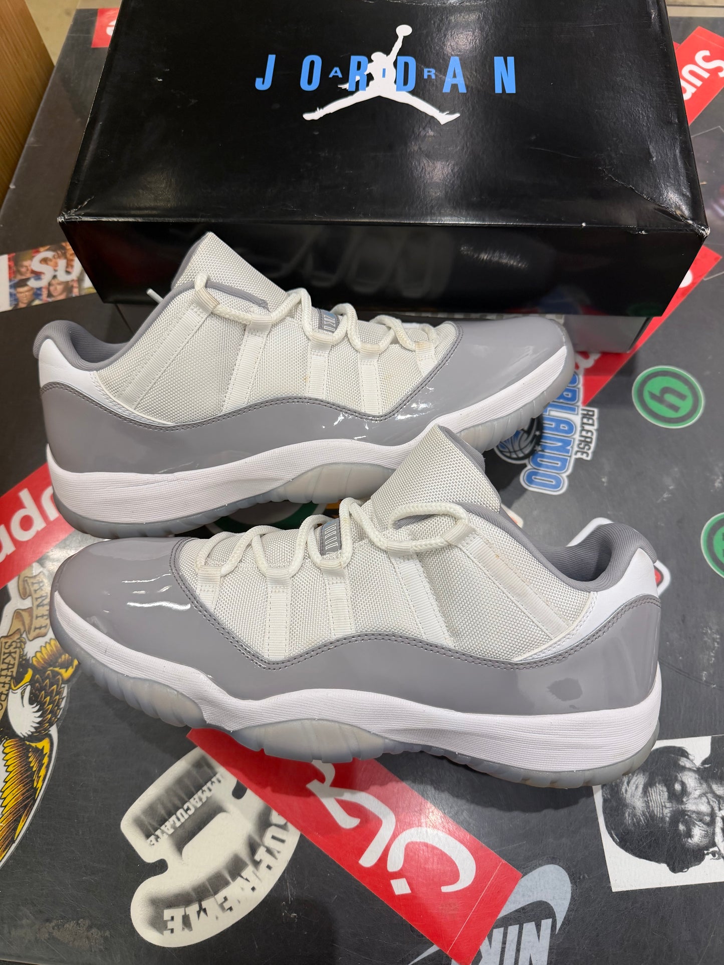 Jordan 11 Low Cement Grey