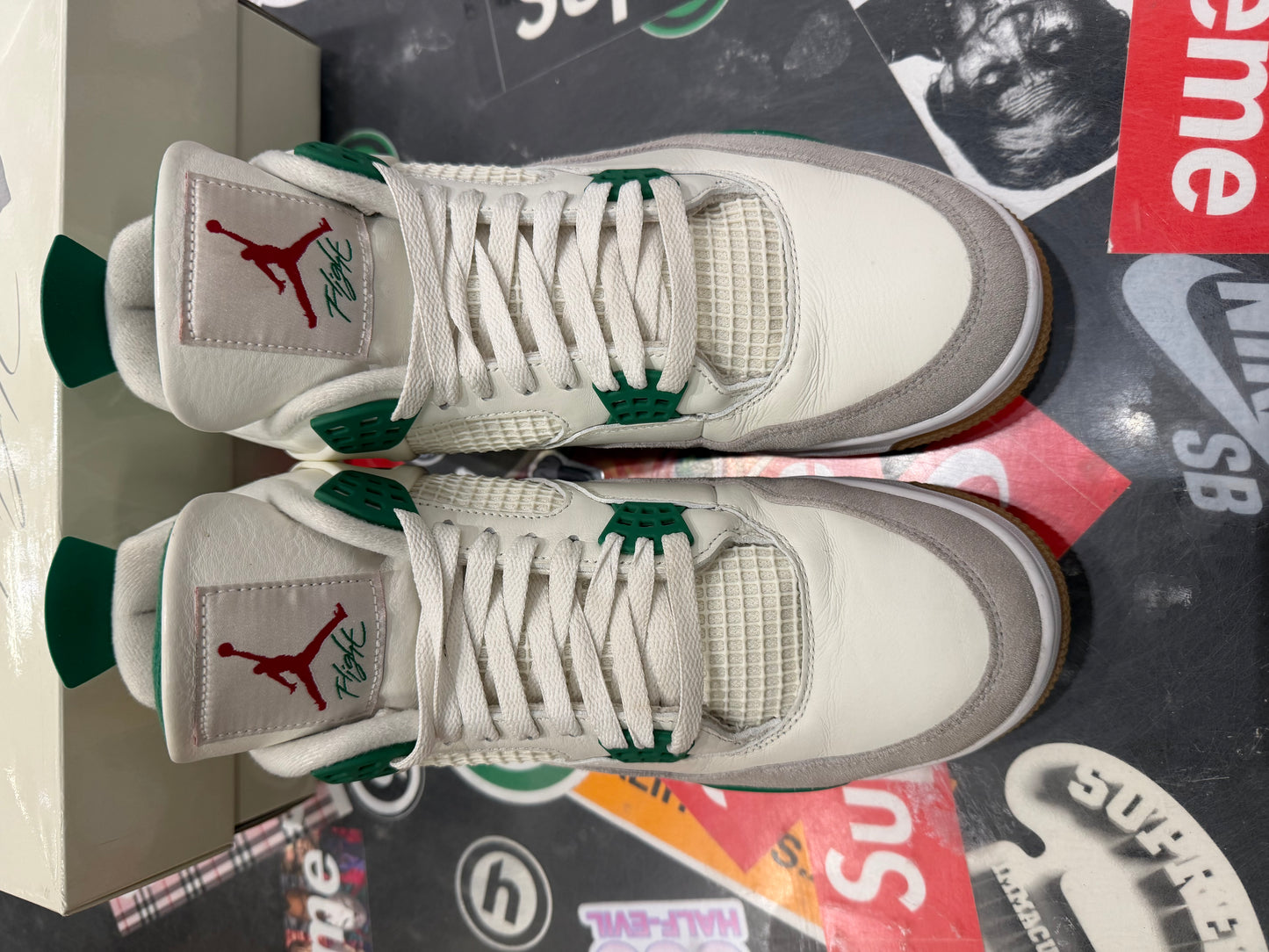 Jordan 4 SB Pine green