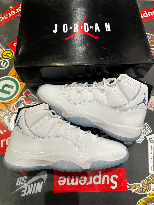 Jordan 11 Legend Blue