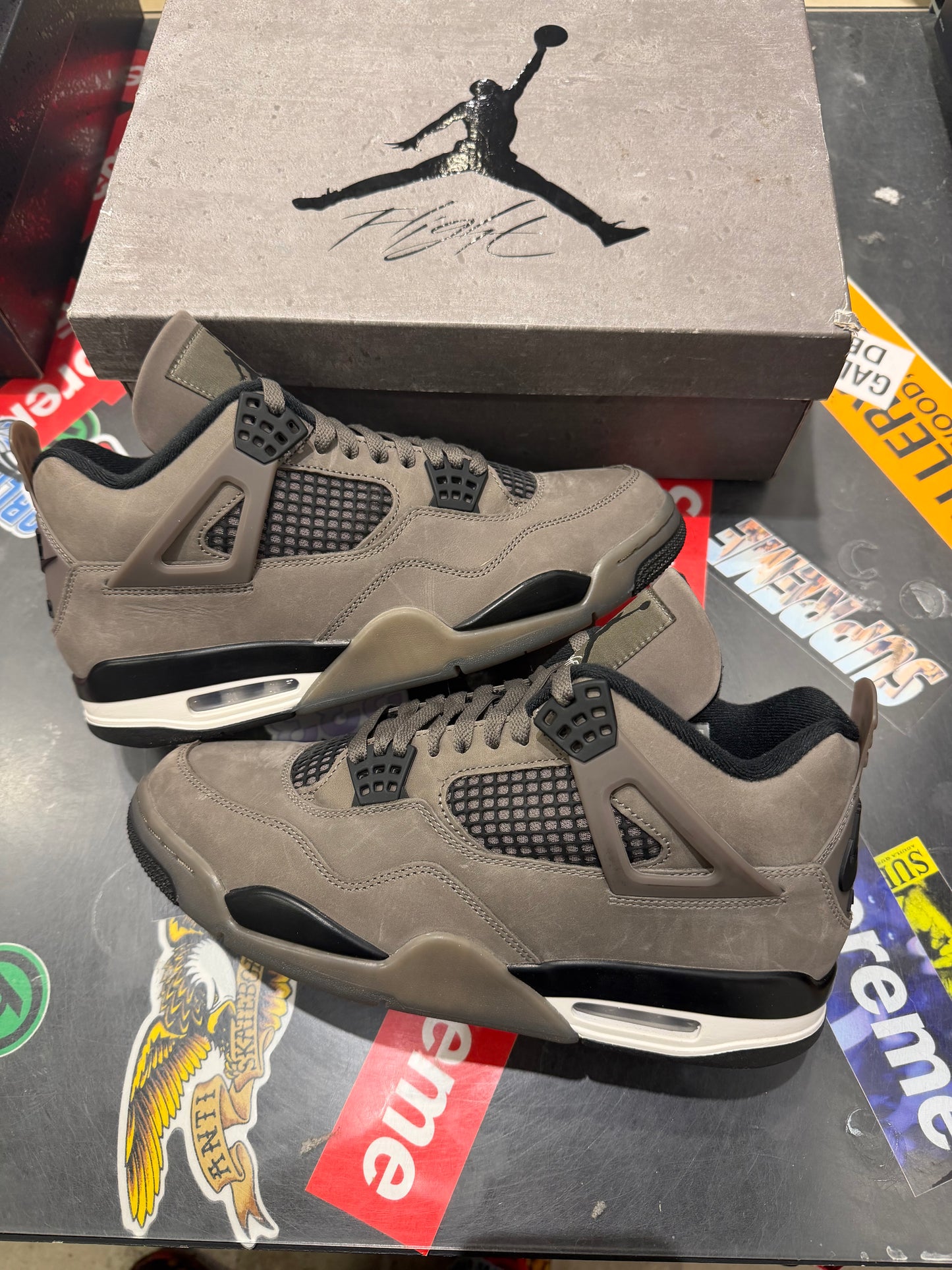 Jordan 4 Cavestone