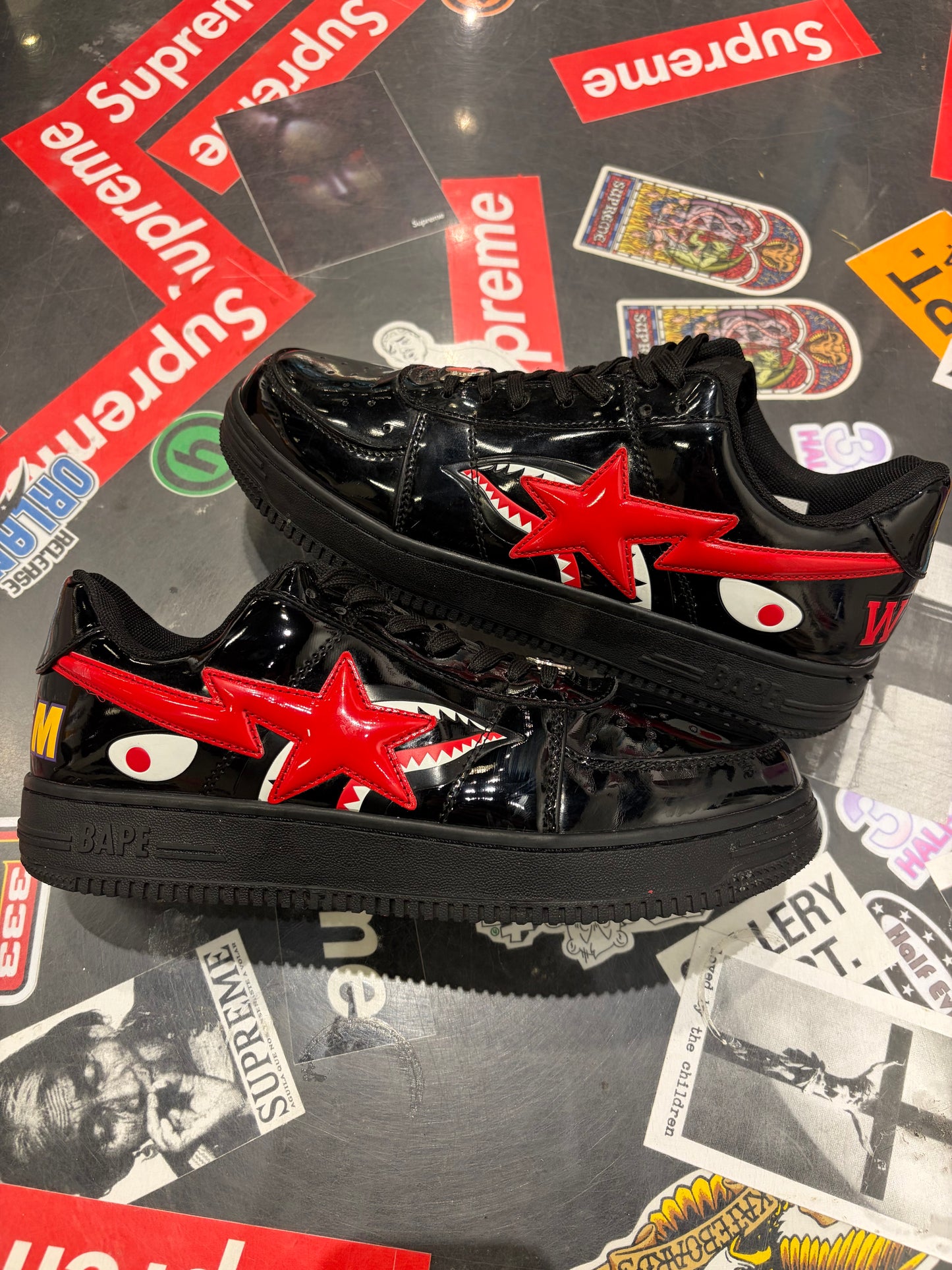 Bapesta Low Black/Red