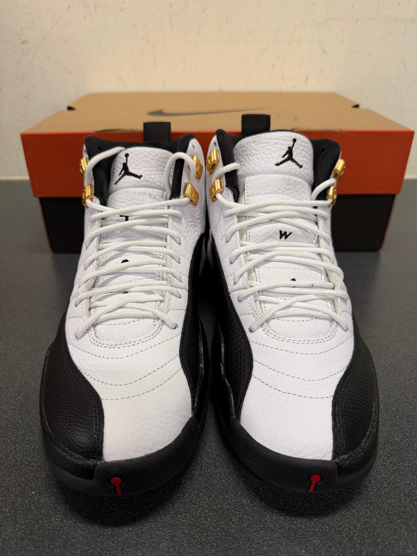 Jordan 12 Taxi