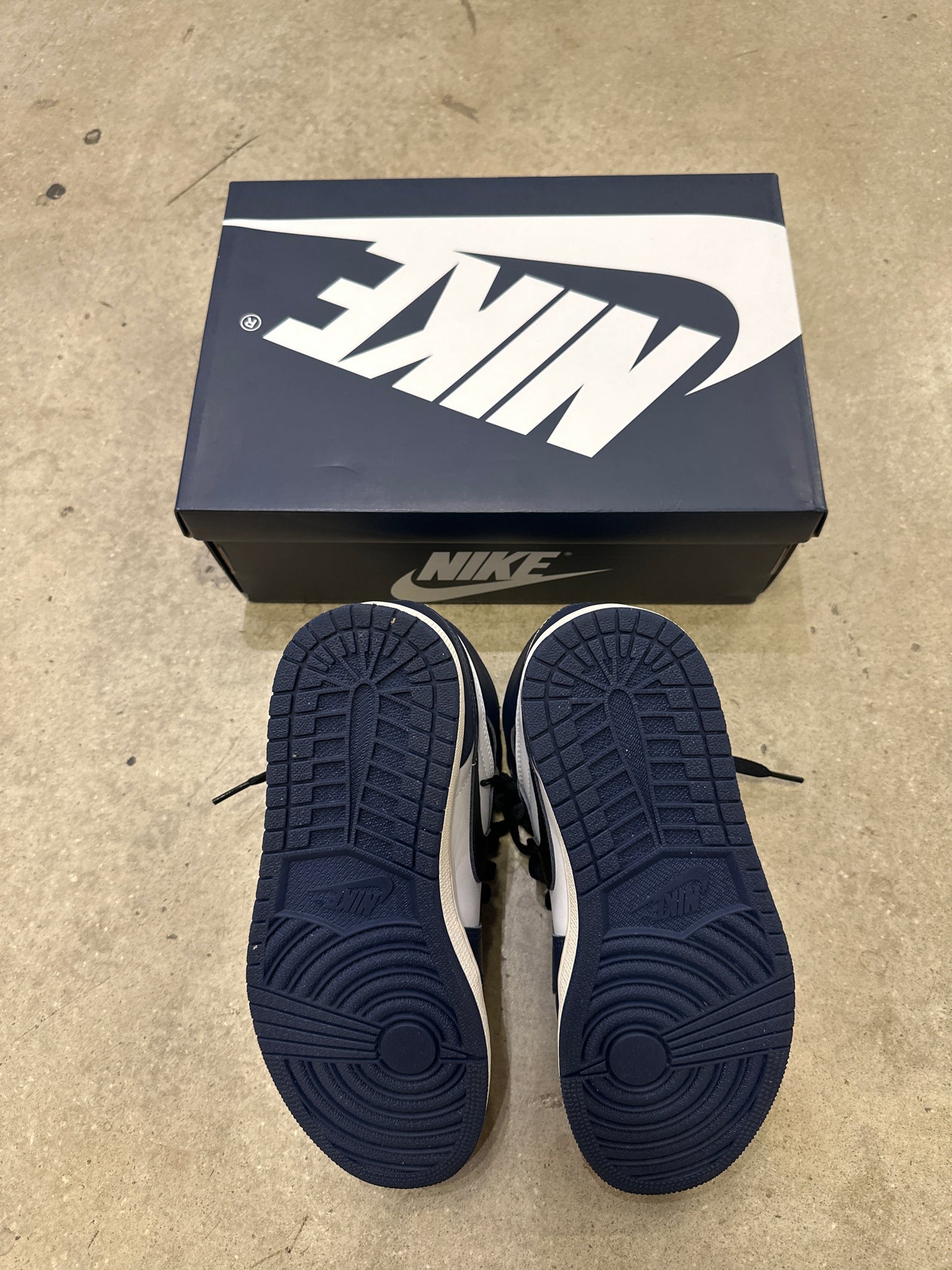 Jordan 1 Navy