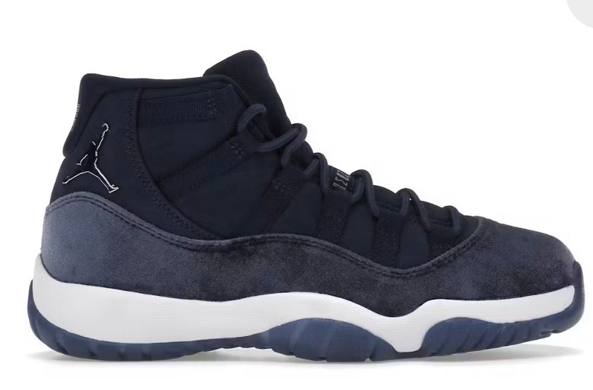 Jordan 11 Midnight Navy (W)