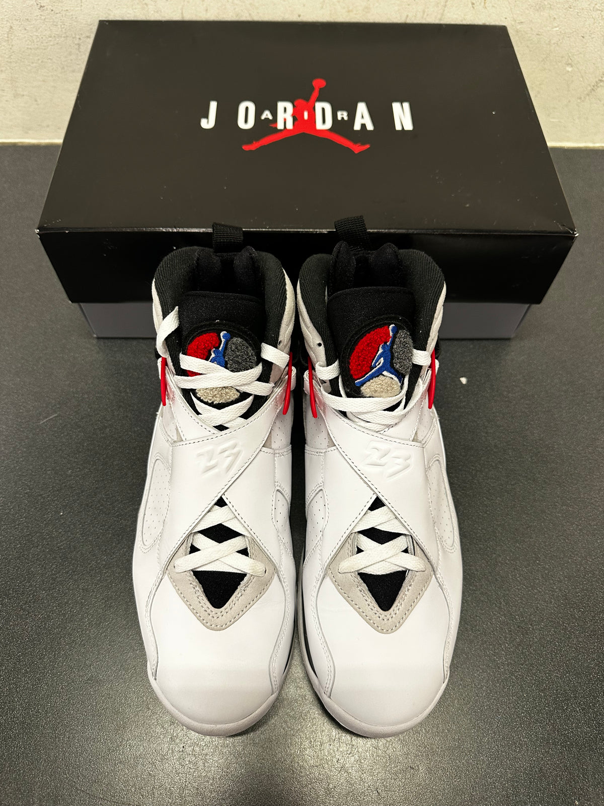 Jordan 8 Bugs Bunny