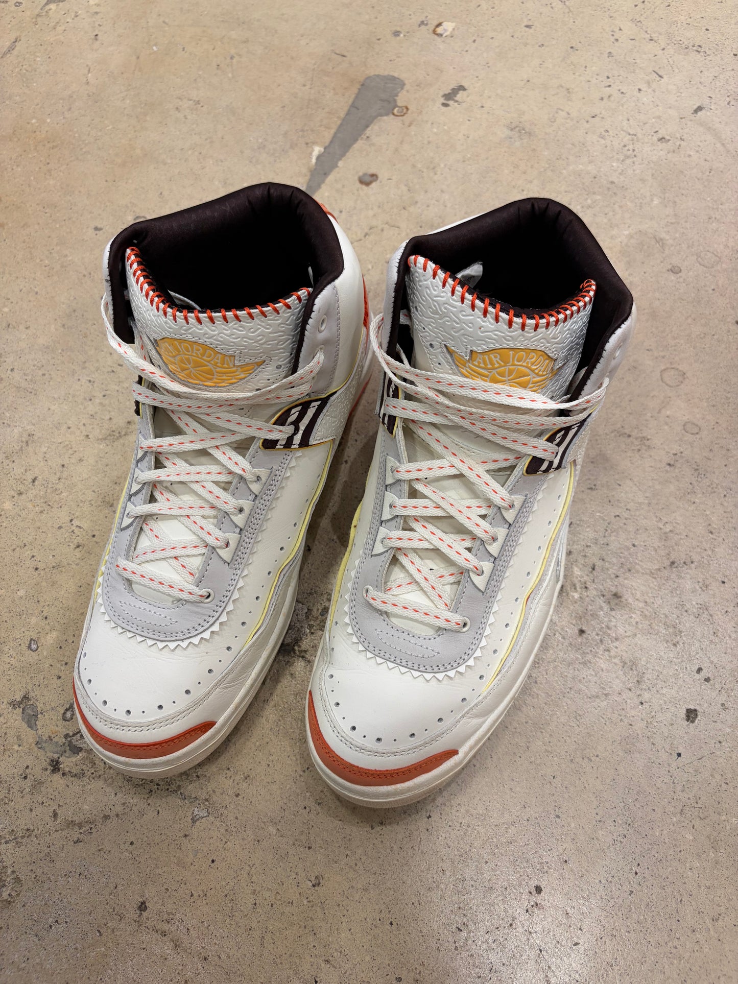 Jordan 2 Maison Chateau Rogue