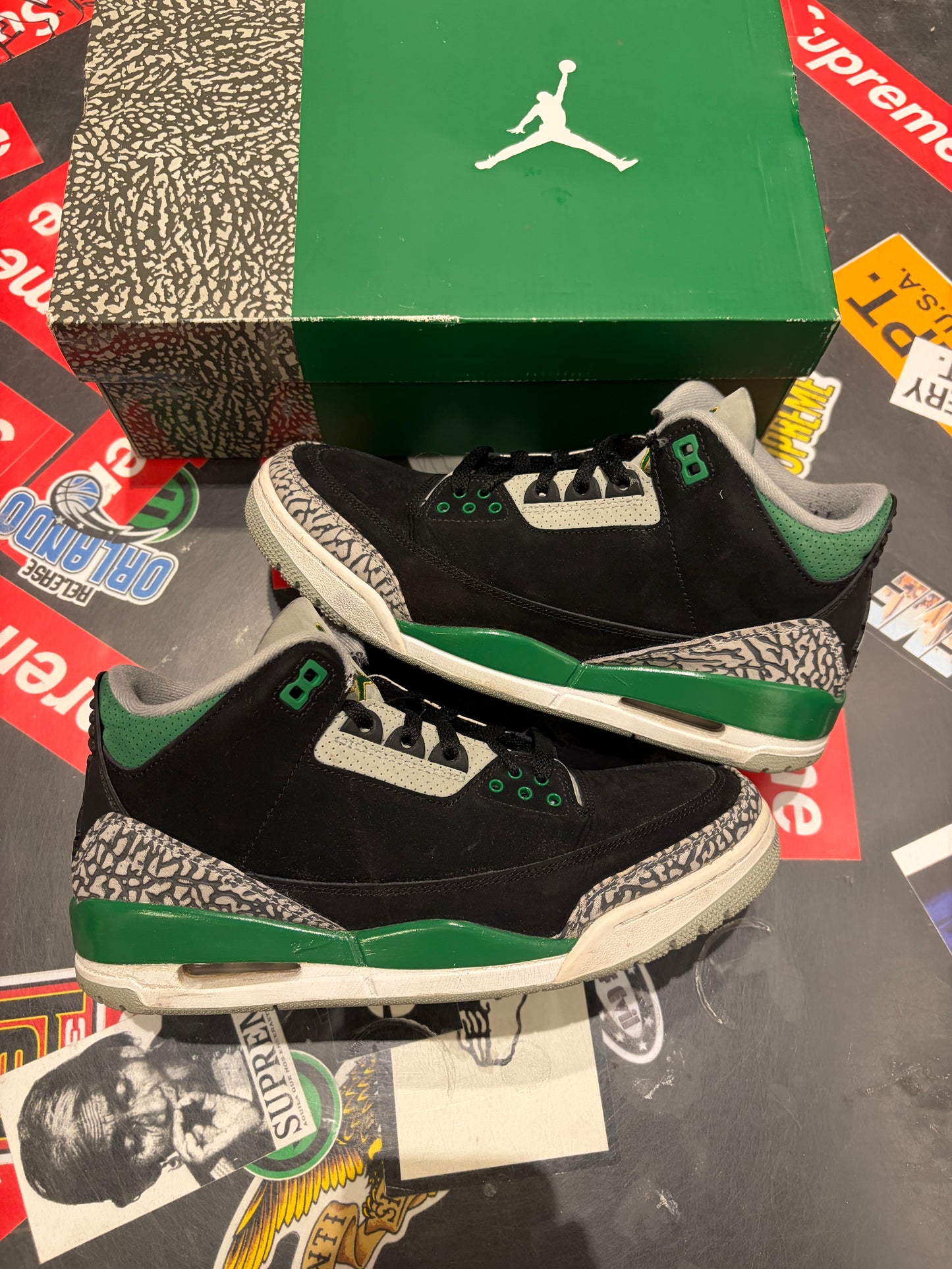 Jordan 3 Pine Green