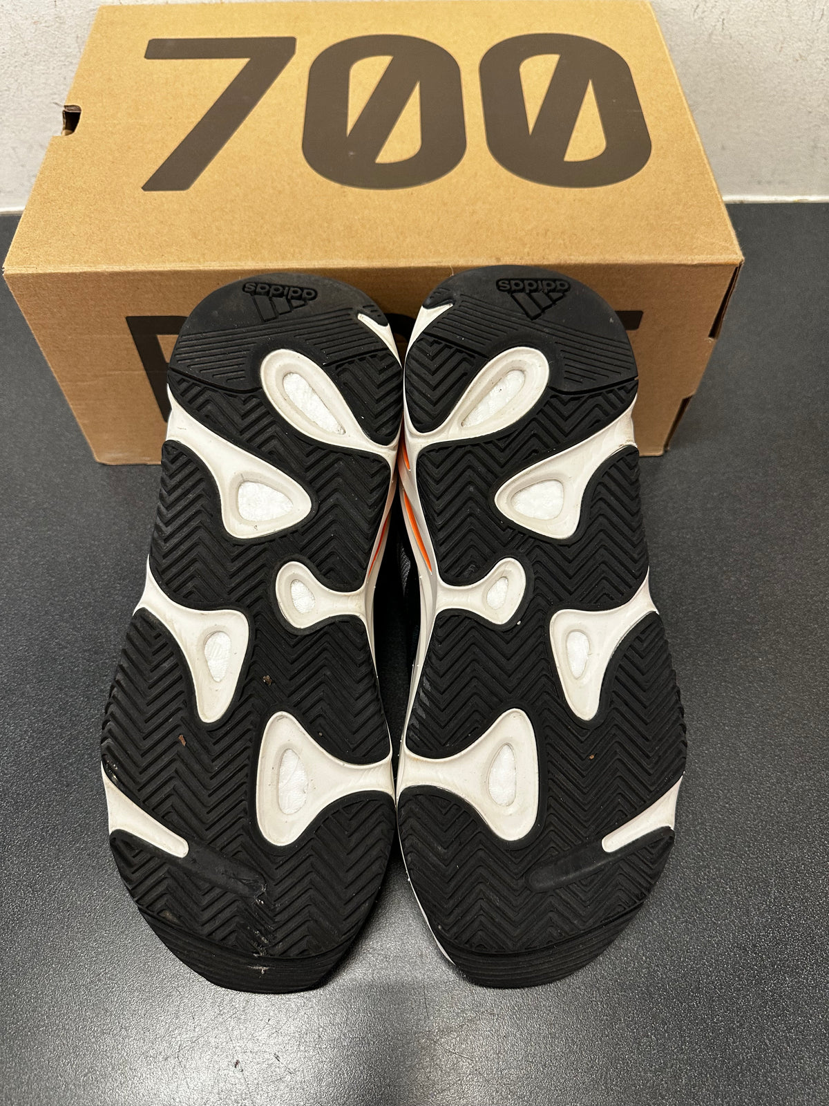 Yeezy 700 Waverunner