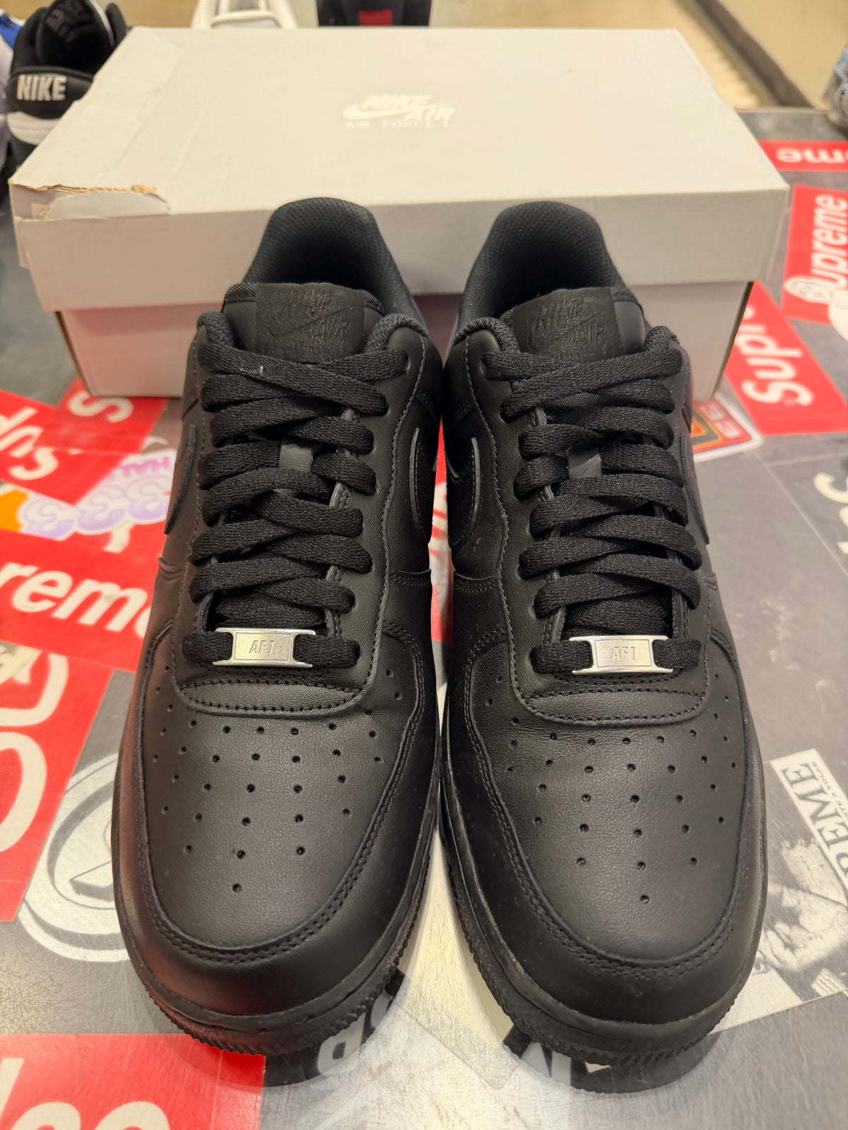 Nike Air Force 1 Black