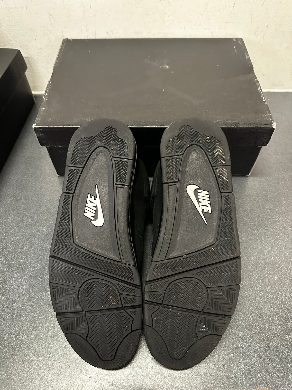 Jordan 4 Black Cat