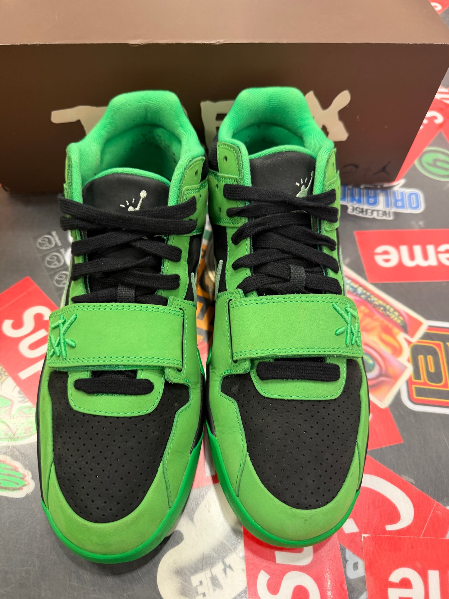 Jumpman Jack green spark
