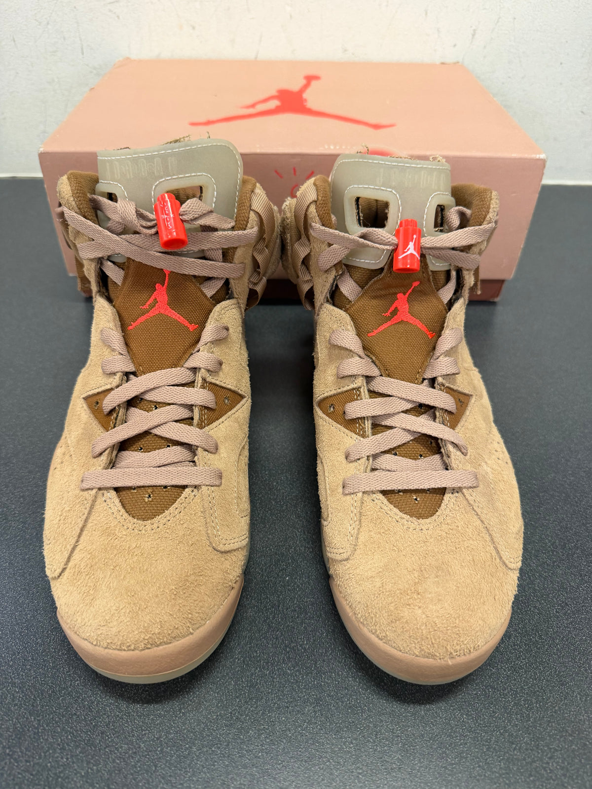Travis Scott Jordan 6 British Khaki